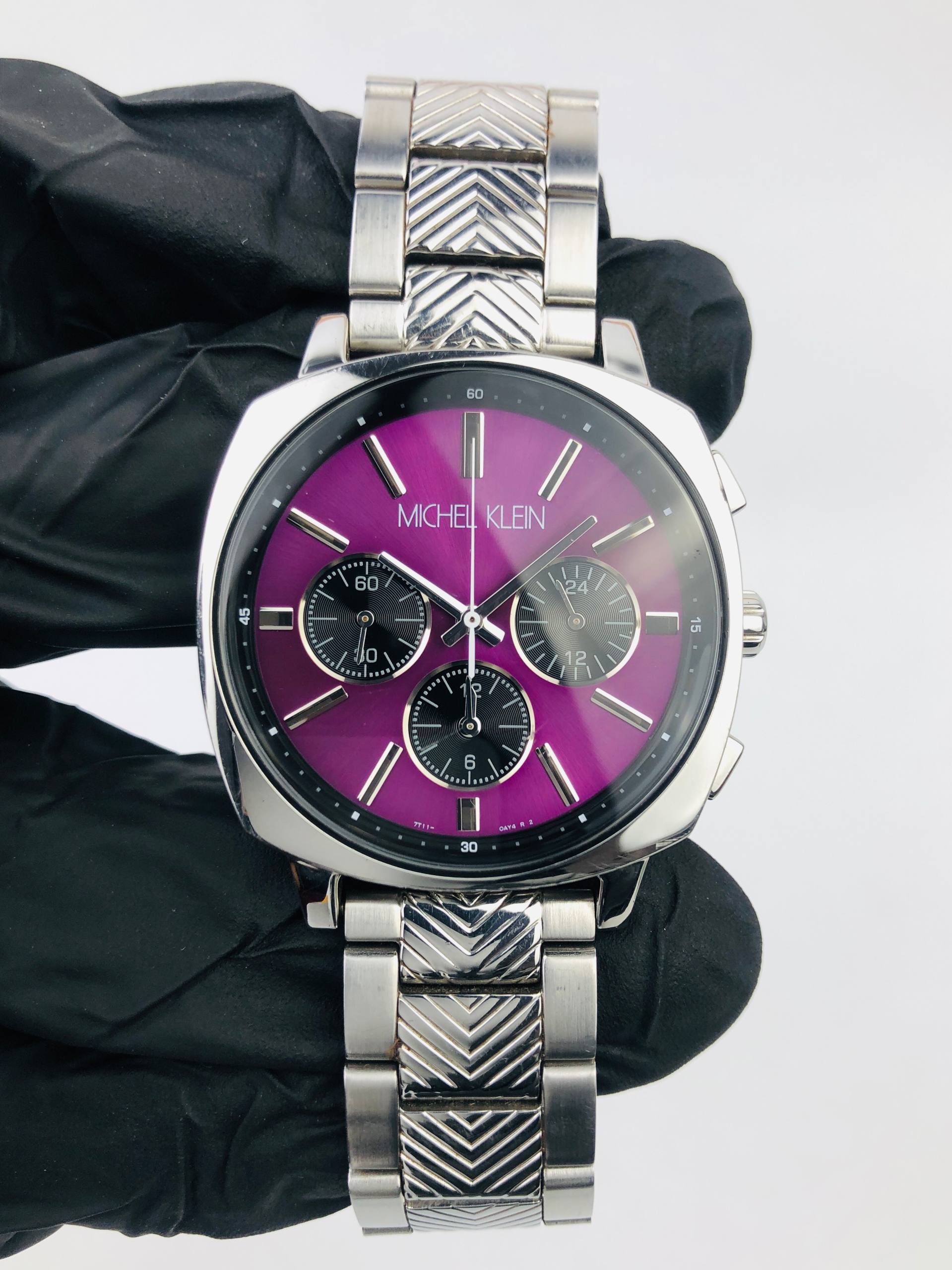 MICHAEL KLEIN PURPLE DIAL MULTIFUNCTION STEEL BRACELET - Gambar 2