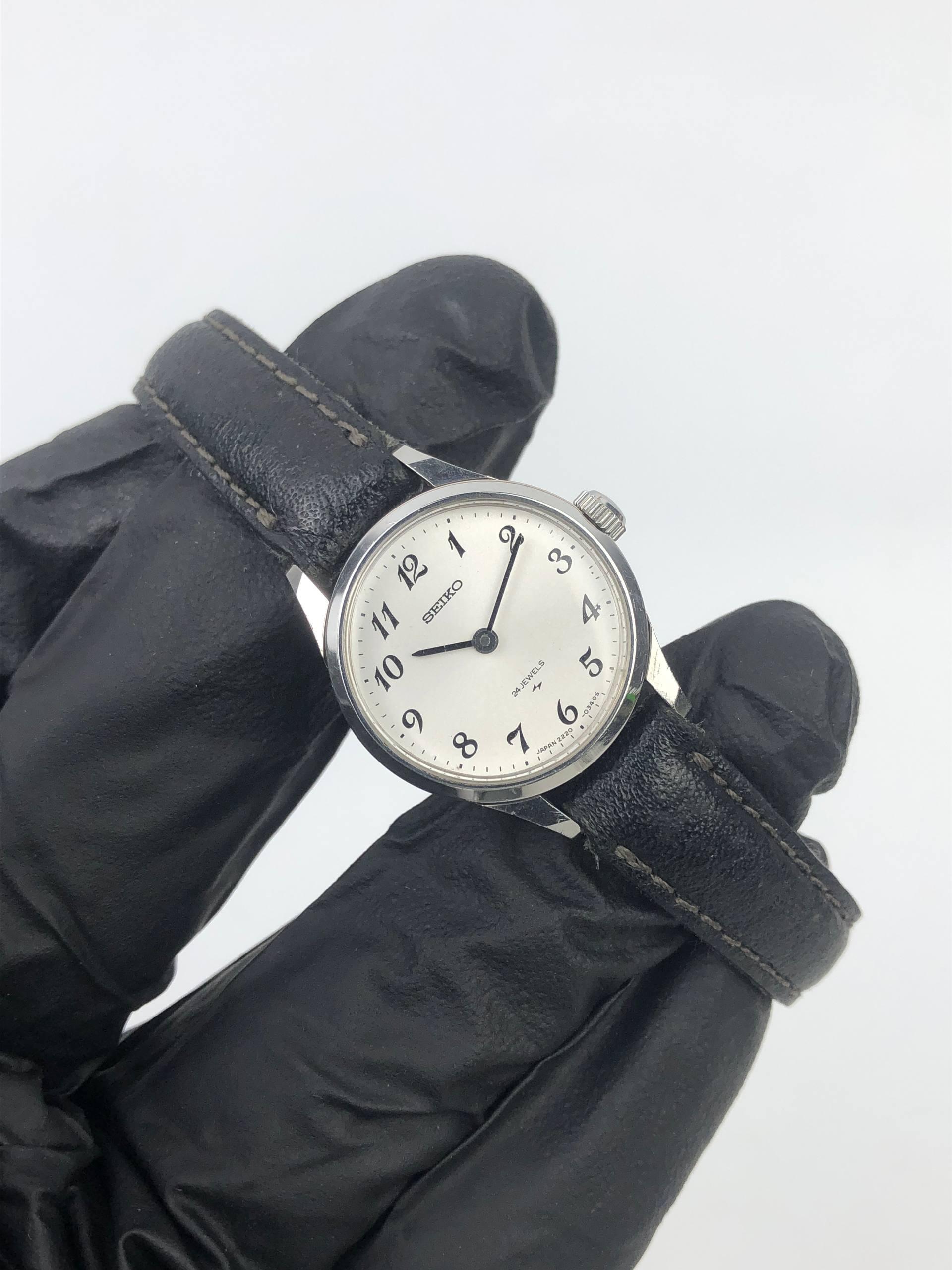 SEIKO 2420-0180 24 JEWELS WHITE ARABIC DIAL AUTOMATIC WATCH - Gambar 4