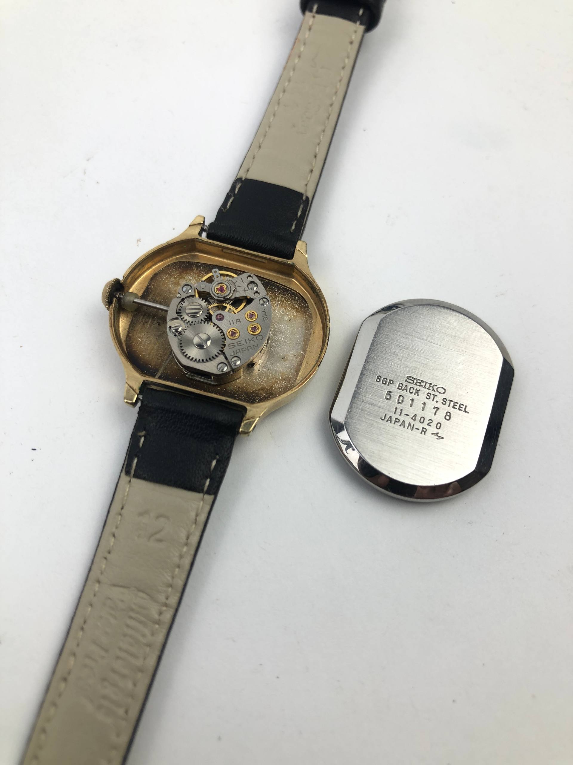 SEIKO SOCIE 21 JEWELS LINEN ROMAN DIAL MANUAL WATCH - Gambar 8