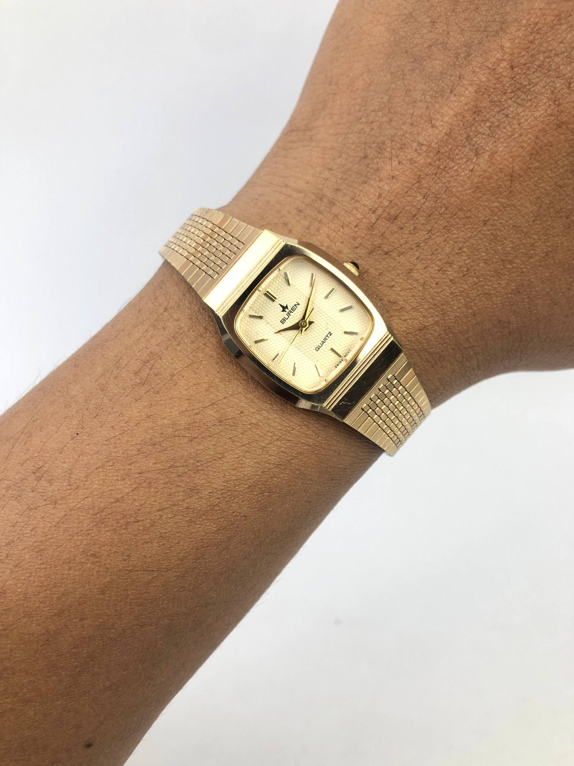 BUREN QUARTZ CHAMPAGNE TEXTURED DIAL INTEGRATED BRACELET DRESS WATCH