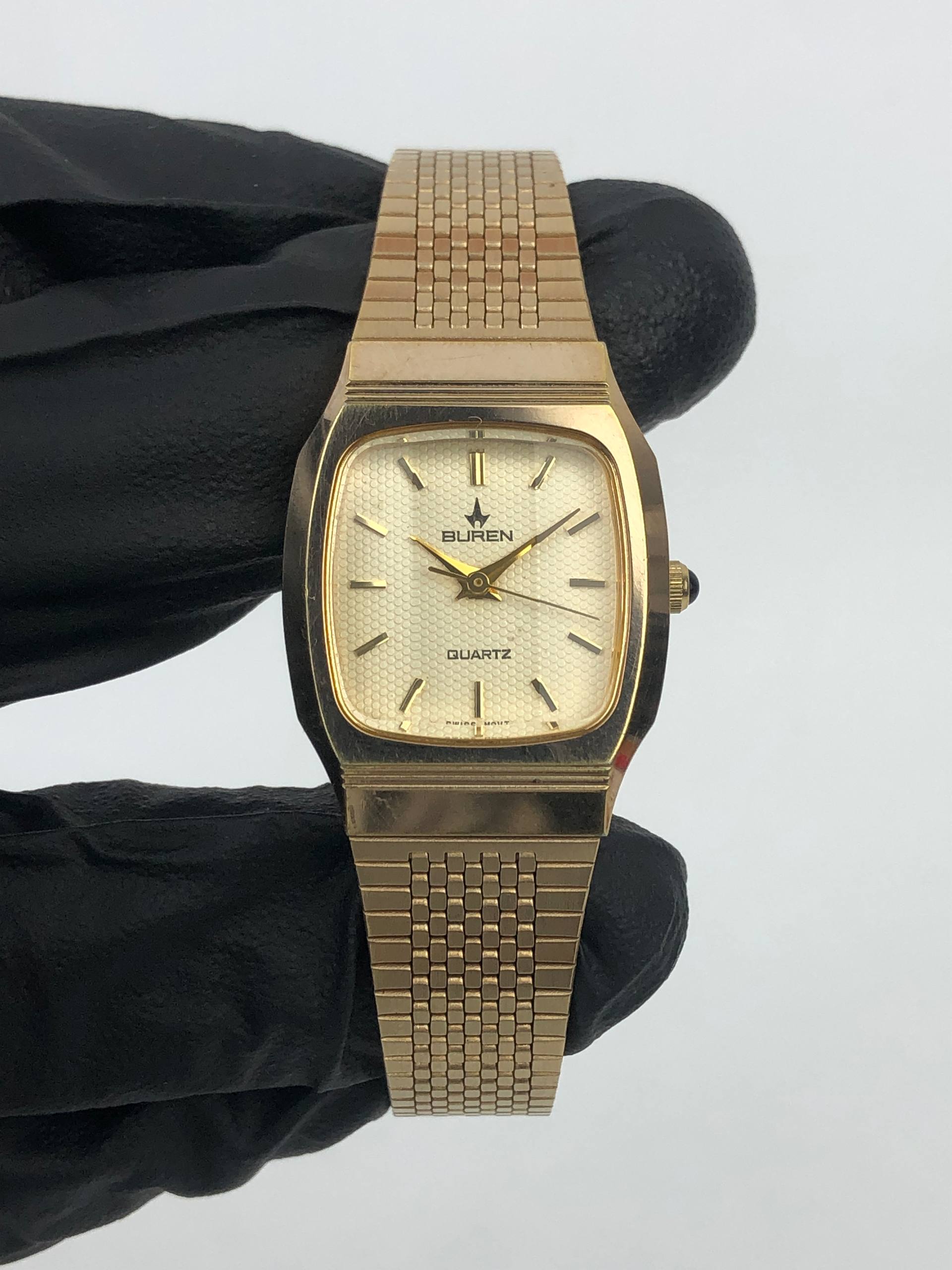 BUREN QUARTZ CHAMPAGNE TEXTURED DIAL INTEGRATED BRACELET DRESS WATCH - Gambar 2