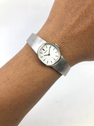 VINTAGE SEIKO LADIES SILVER LINEN DIAL STAINLESS STEEL MESH BRACELET