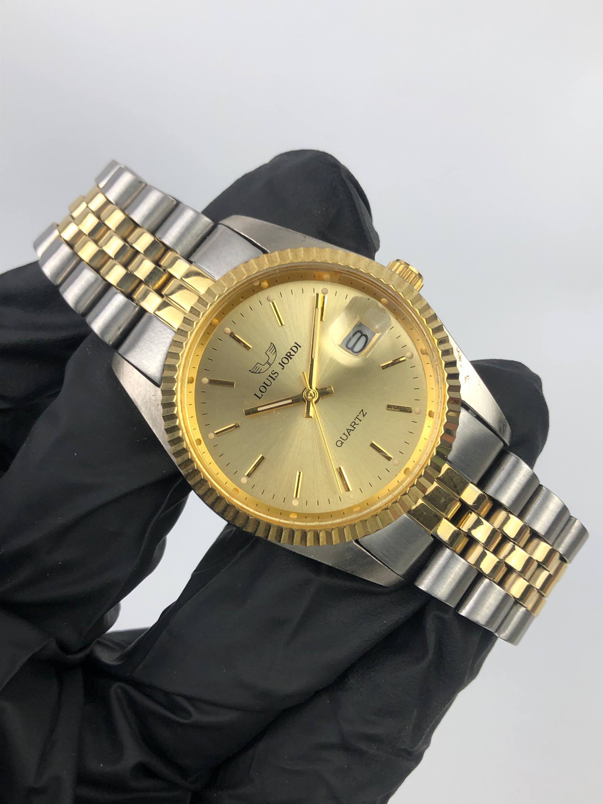 LOUIS JORDI QUARTZ COUPLE WATCH TWO TONE CHAMPAGNE SUNBURST DIAL - Gambar 6