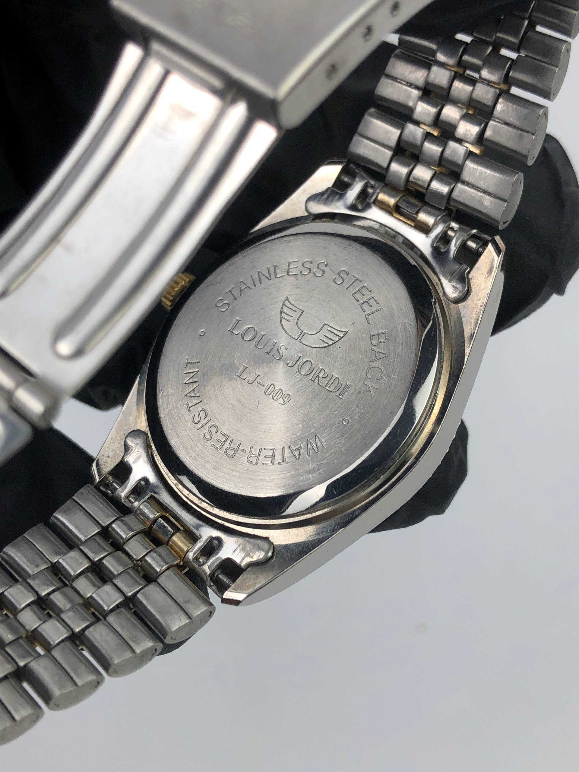 LOUIS JORDI QUARTZ COUPLE WATCH TWO TONE CHAMPAGNE SUNBURST DIAL - Gambar 10