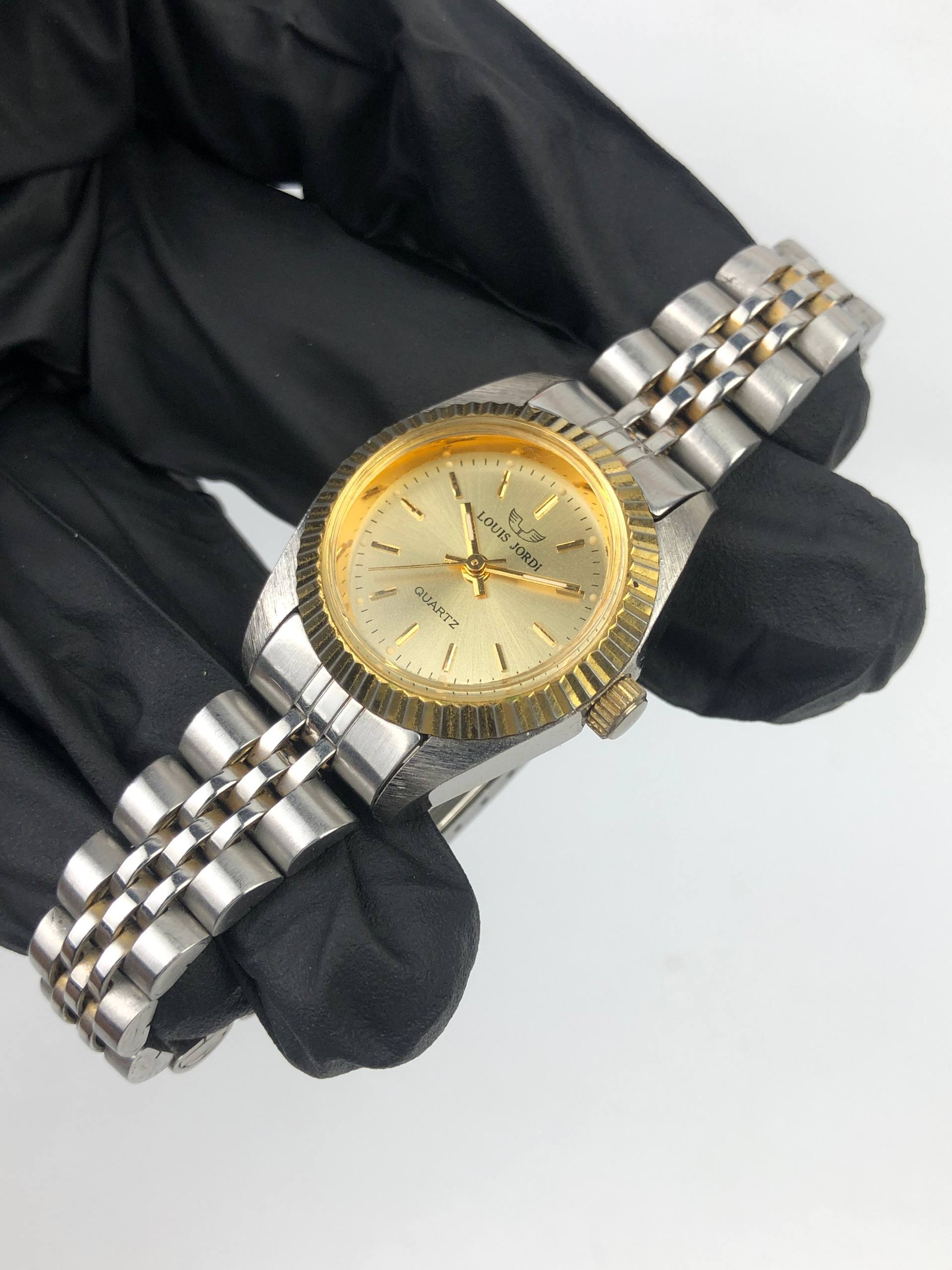 LOUIS JORDI QUARTZ COUPLE WATCH TWO TONE CHAMPAGNE SUNBURST DIAL - Gambar 12
