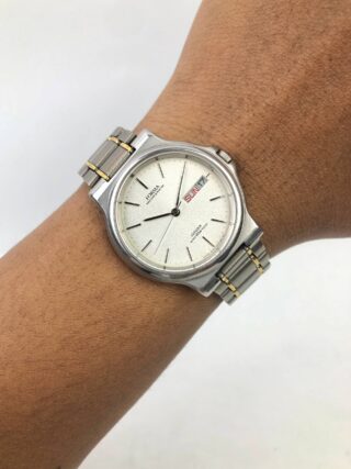 CITIZEN FORMA QUARTZ TWO TONE TEXTURED WHITE DIAL DAY DATE ORIGINAL JAPAN VINTAGE WATCH