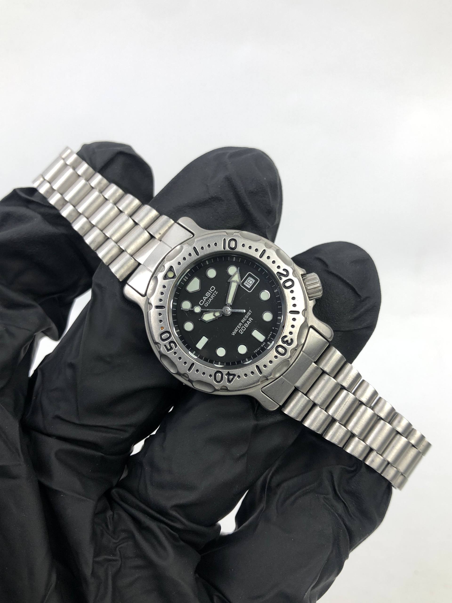 CASIO QUARTZ DIVER BLACK DIAL 200M ORIGINAL JAPAN STAINLESS STEEL WATCH - Gambar 4