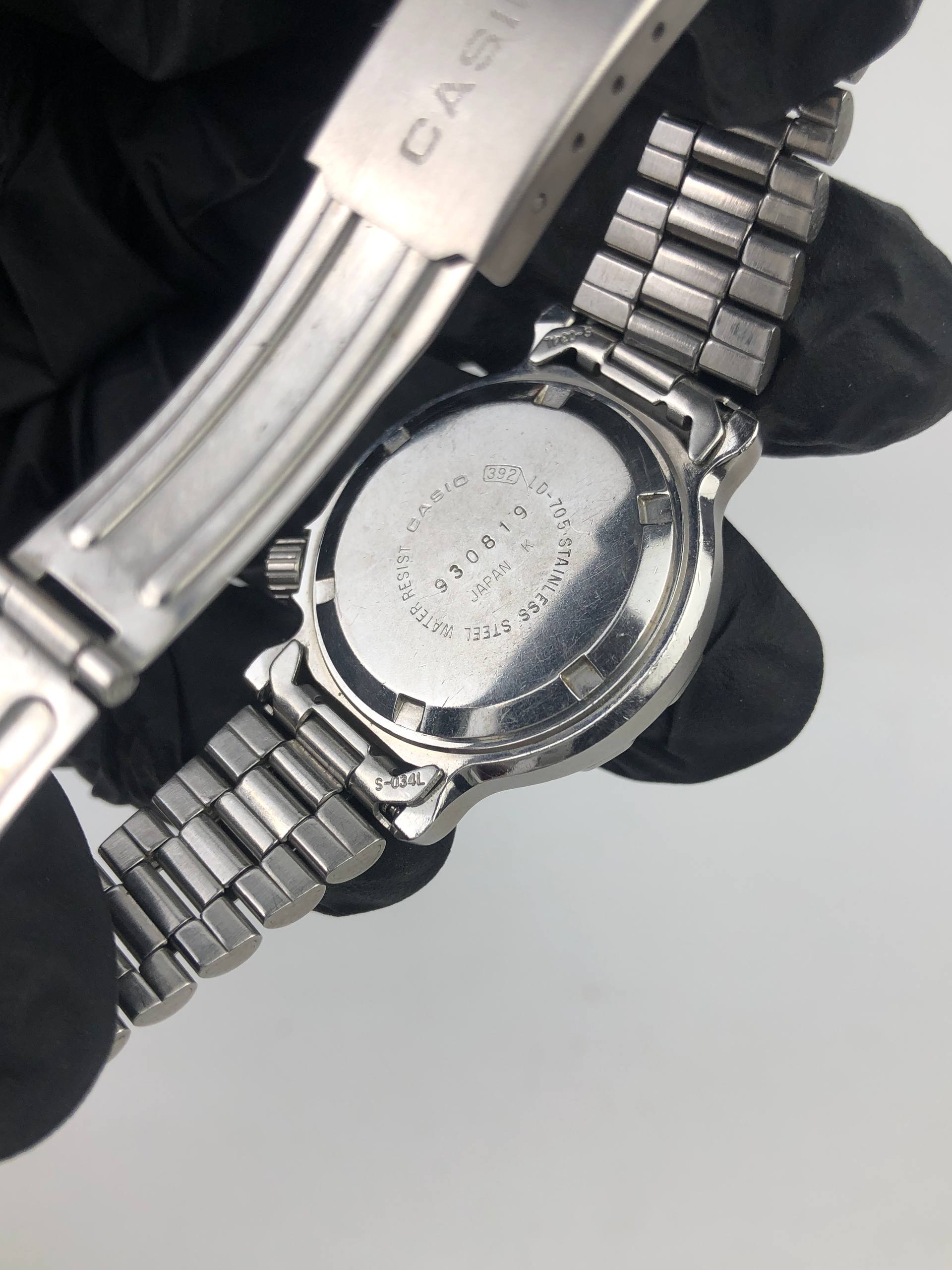 CASIO QUARTZ DIVER BLACK DIAL 200M ORIGINAL JAPAN STAINLESS STEEL WATCH - Gambar 8