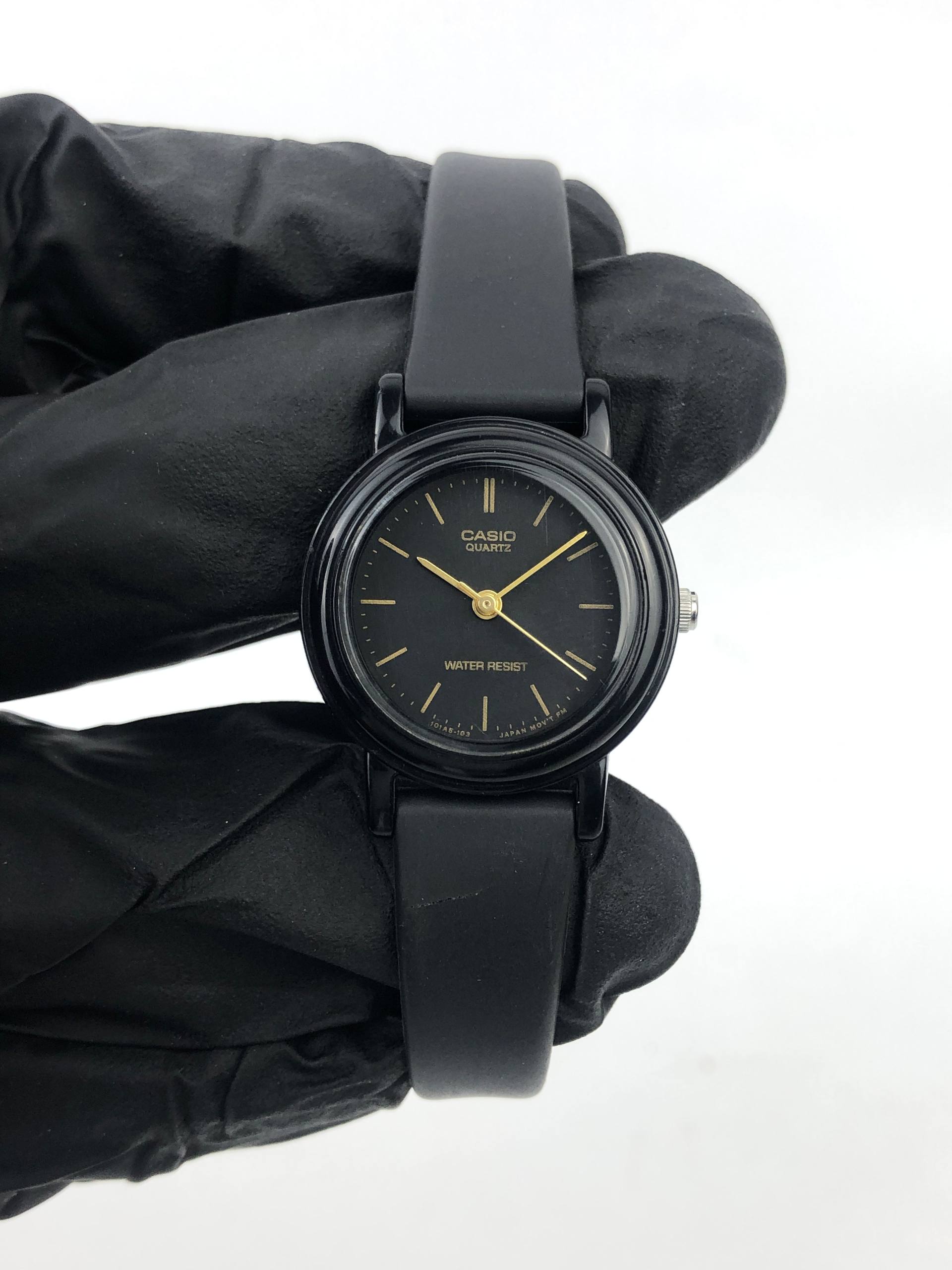 CASIO LQ-139 BLACK DIAL GOLD INDEX QUARTZ WATER RESIST ORIGINAL JAPAN WATCH - Gambar 3