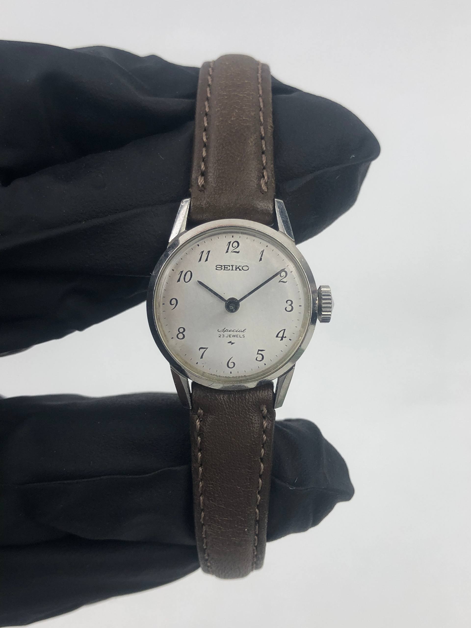 SEIKO SPECIAL 23 JEWELS 1140-0100 MANUAL WIND SILVER - Gambar 2
