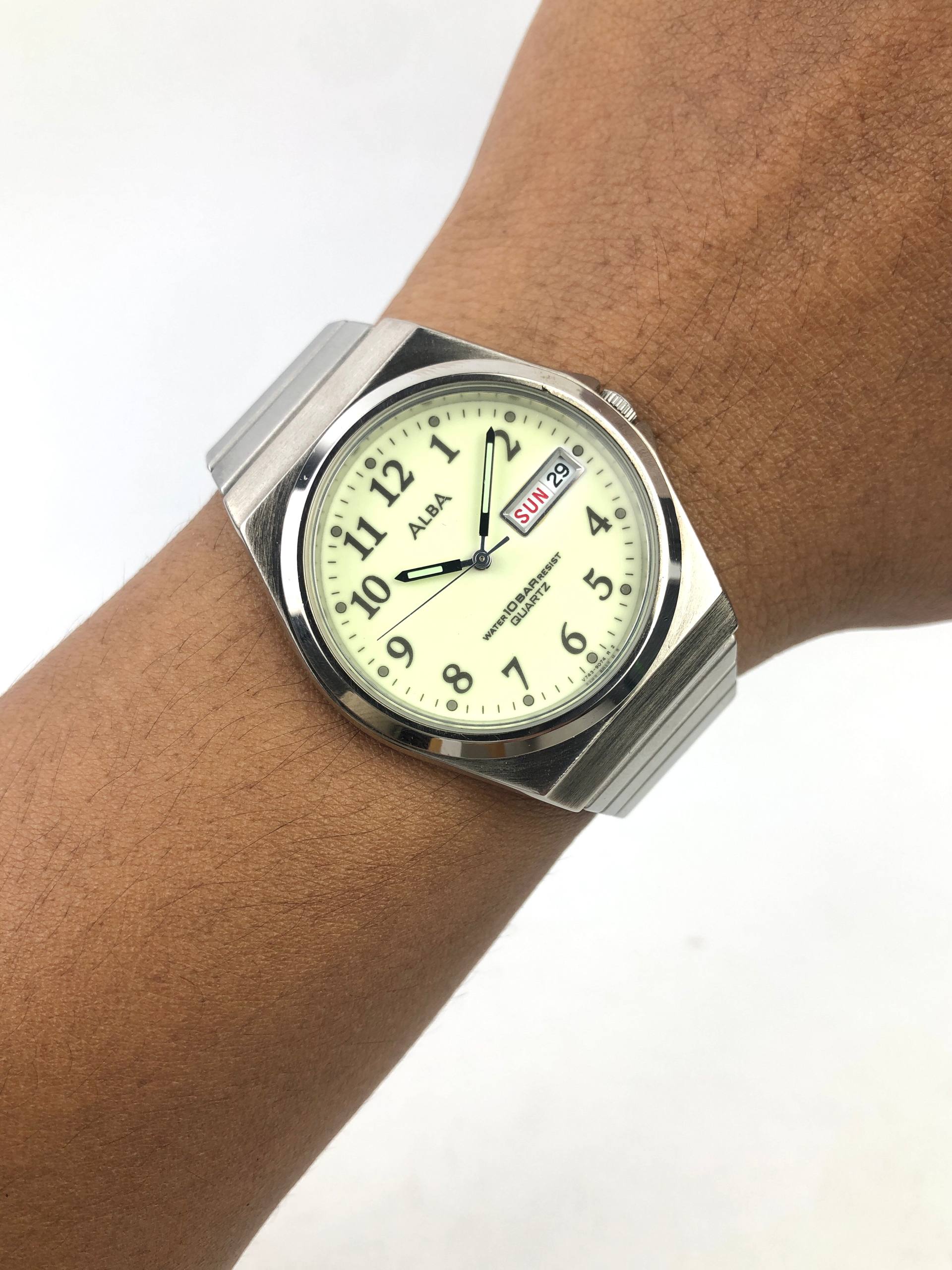 ALBA V743-8020 FULL LUME DIAL DAY DATE JDM
