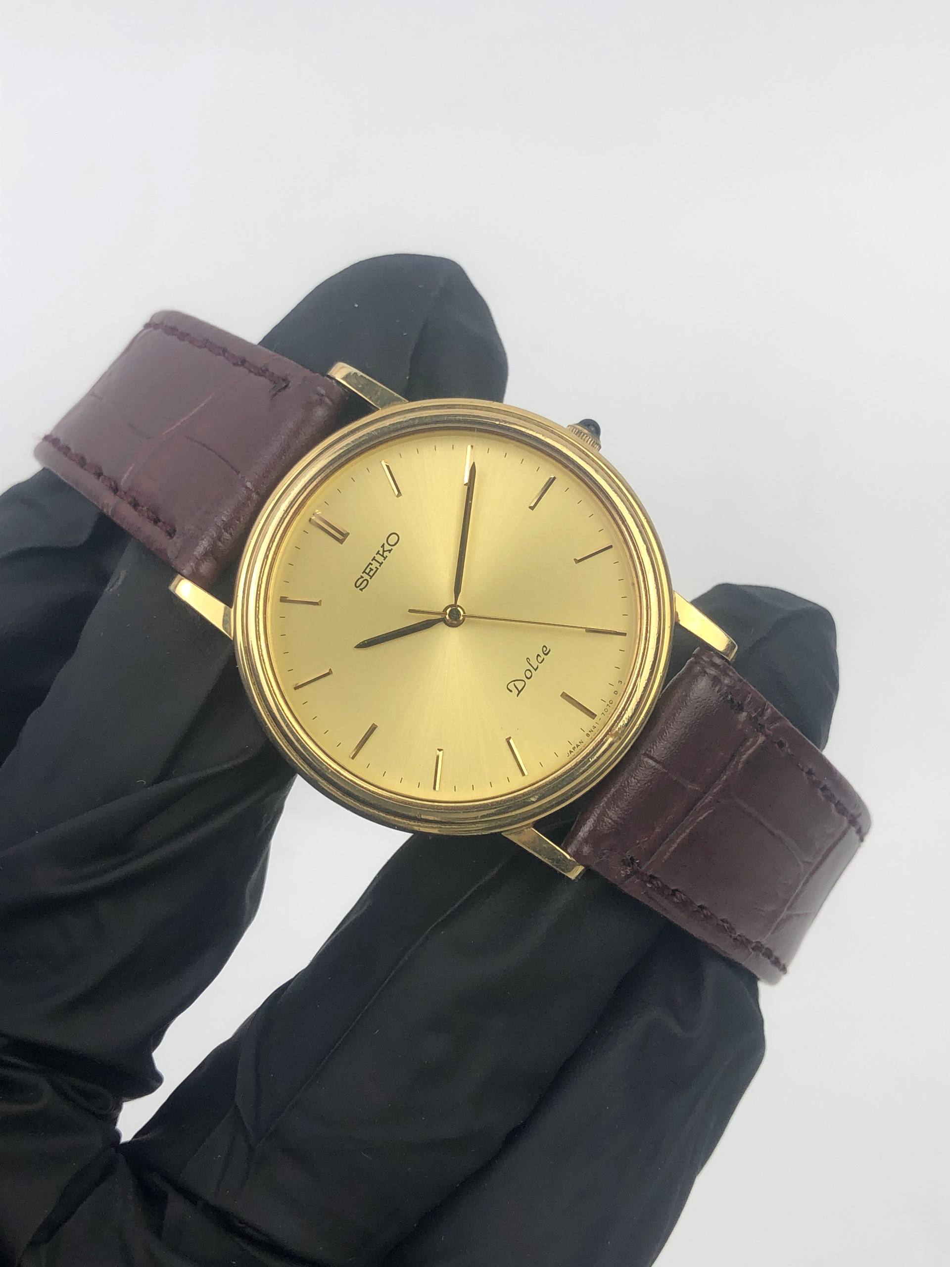 SEIKO DOLCE 5N42-7000 GOLD DIAL JAPAN - Gambar 4