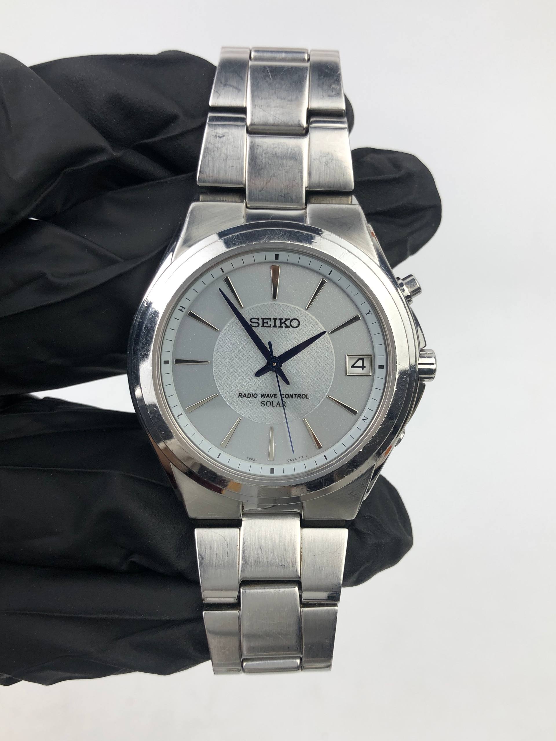 SEIKO RADIO WAVE CONTROL 7B42-0AL0 SOLAR JDM SILVER TEXTURED DIAL ORIGINAL - Gambar 2