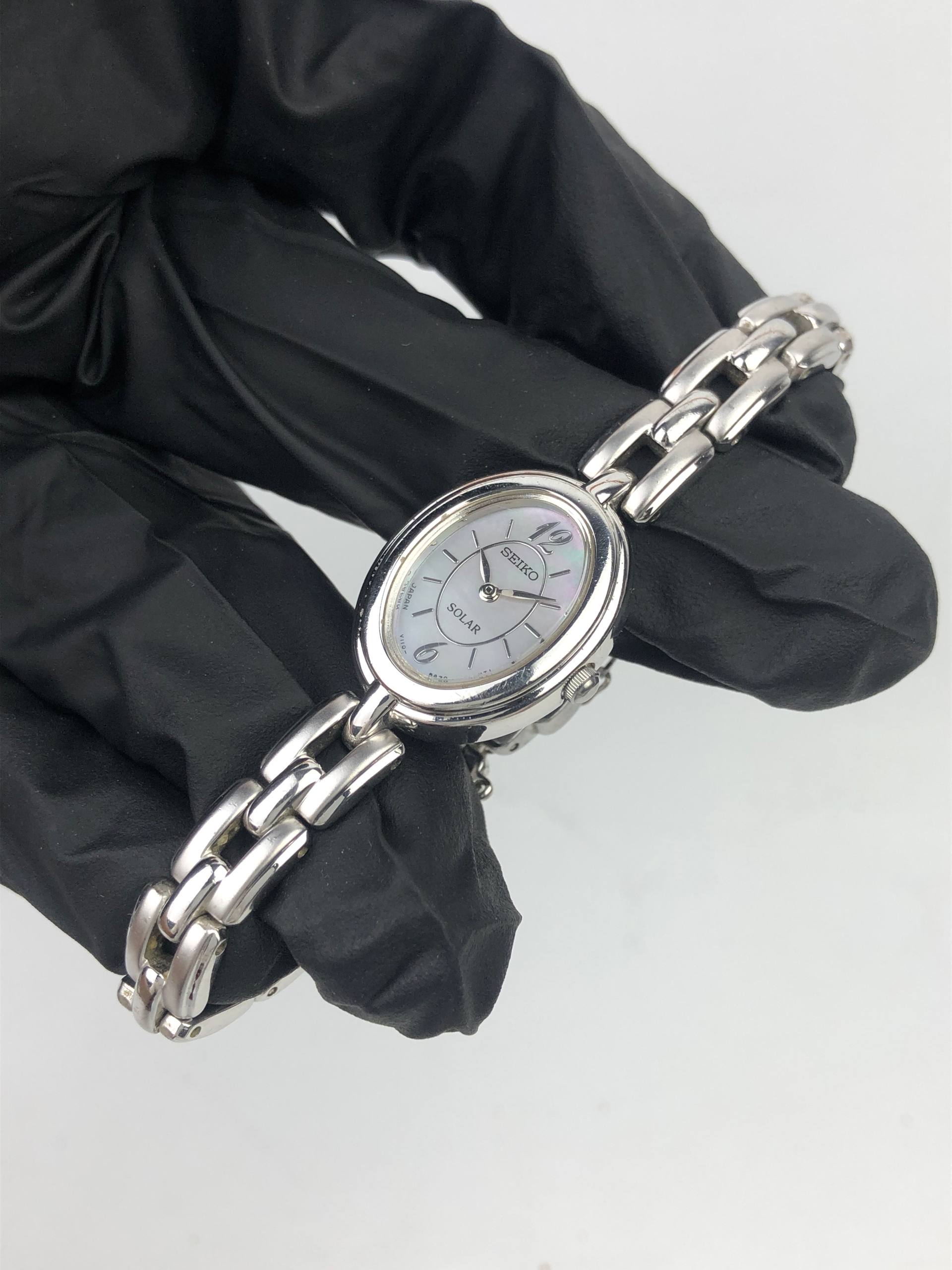 SEIKO SOLAR V110 MOTHER OF PEARL DIAL ORIGINAL BRACELET JAPAN LADIES - Gambar 3