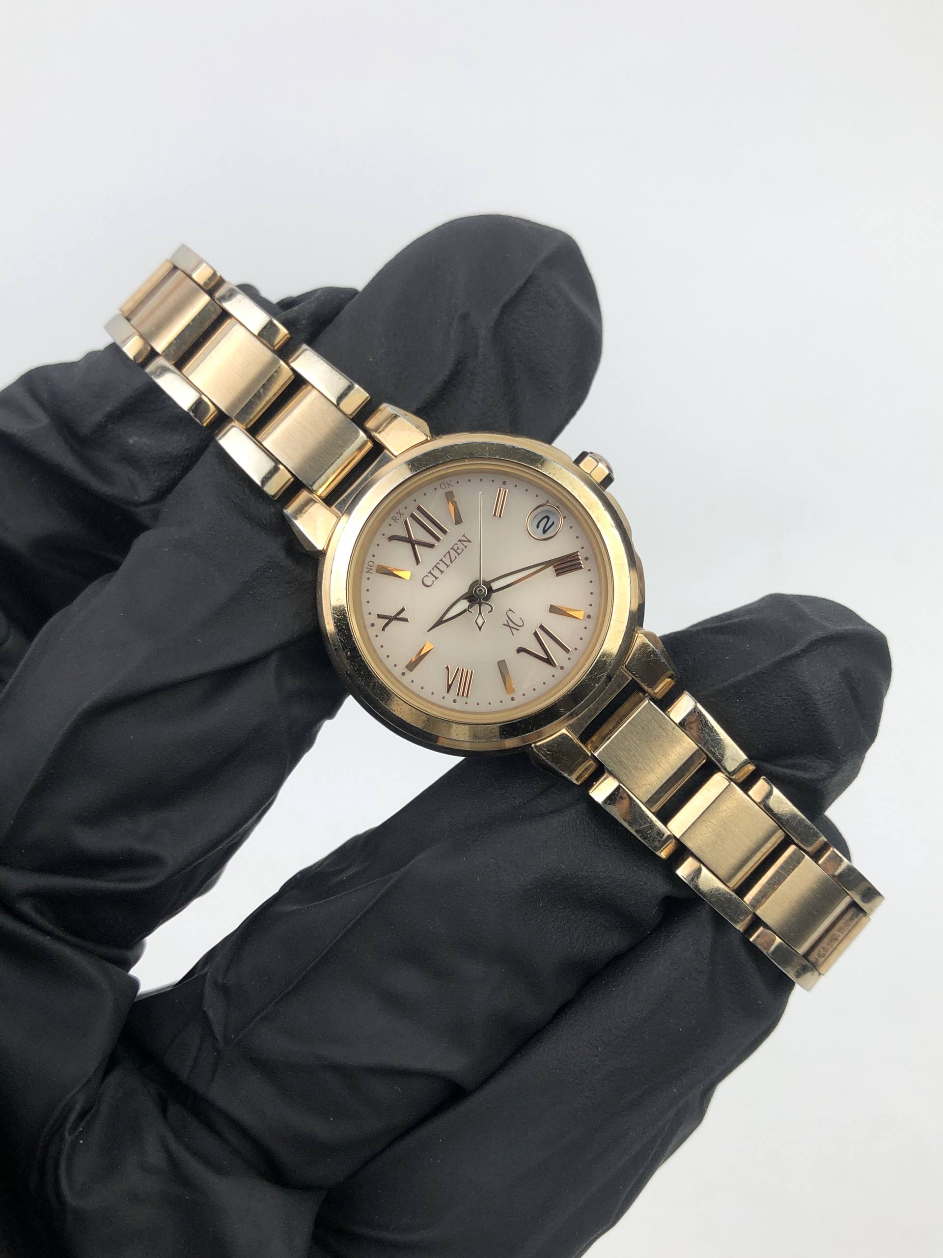 BEAUTIFUL CITIZEN XC GOLD TONE ECODRIVE - Gambar 4