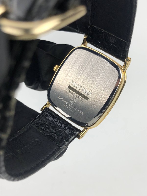 FREE WAY QUARTZ CLASSIC RECTANGULAR GOLD TONE WHITE DIAL DRESS WATCH - Gambar 7