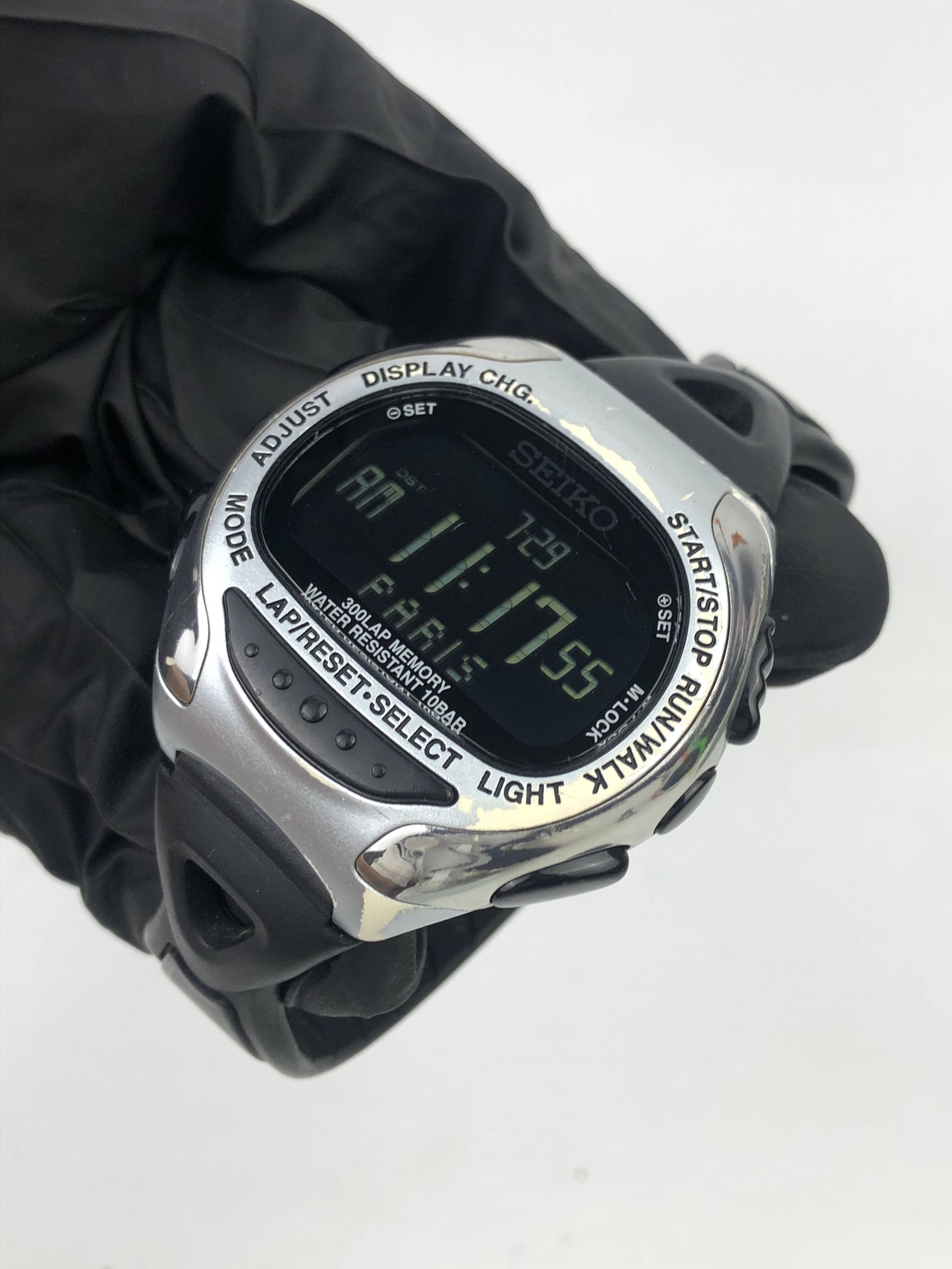 SEIKO RUNNER S670-00A0 TOKYO MARATHON 2015 LIMITED EDITION DIGITAL WATCH ORIGINAL - Gambar 3