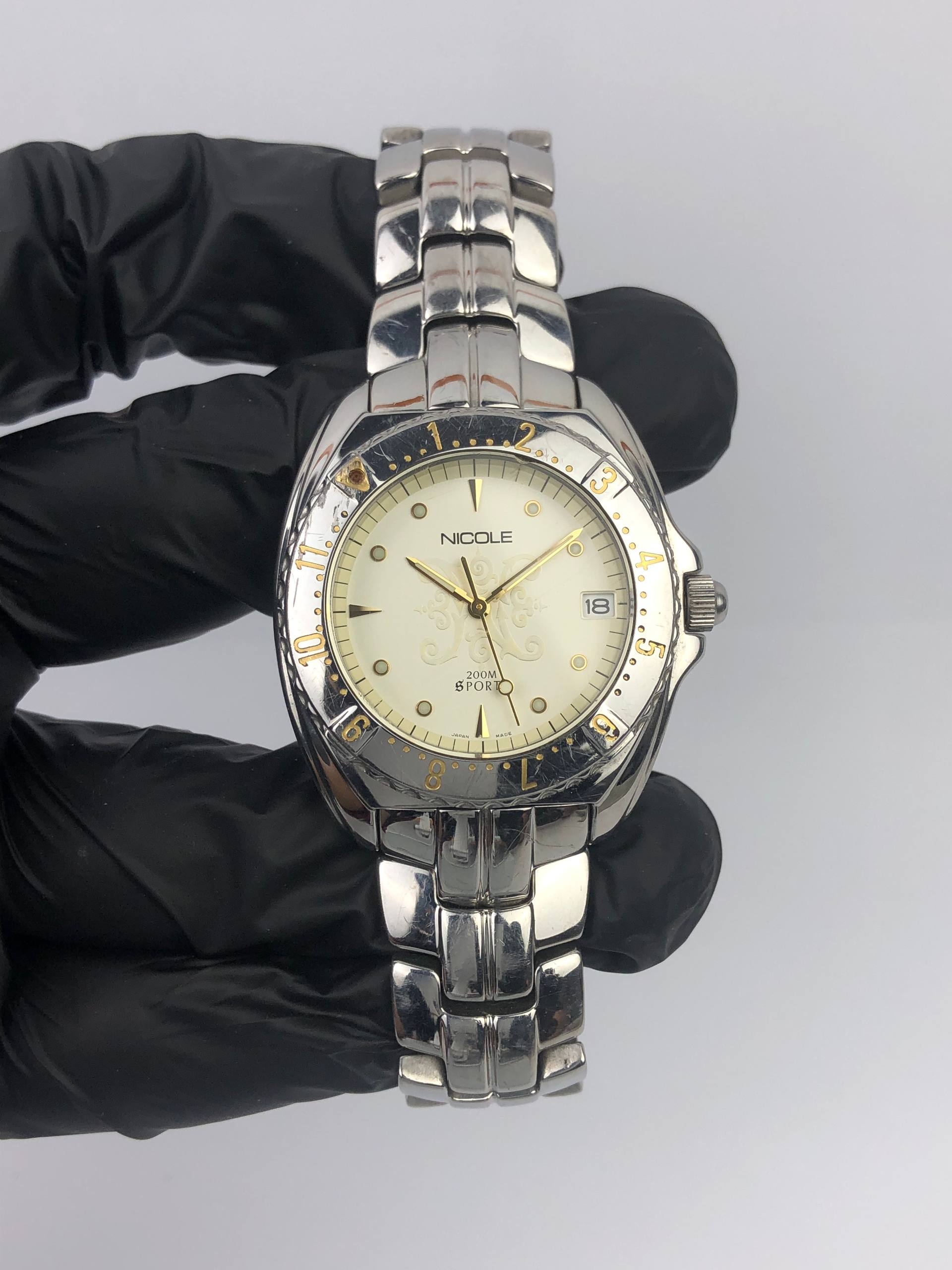 NICOLE SPORTS 200M CREAM DIAL DATE MEN’S WATCH - Gambar 3