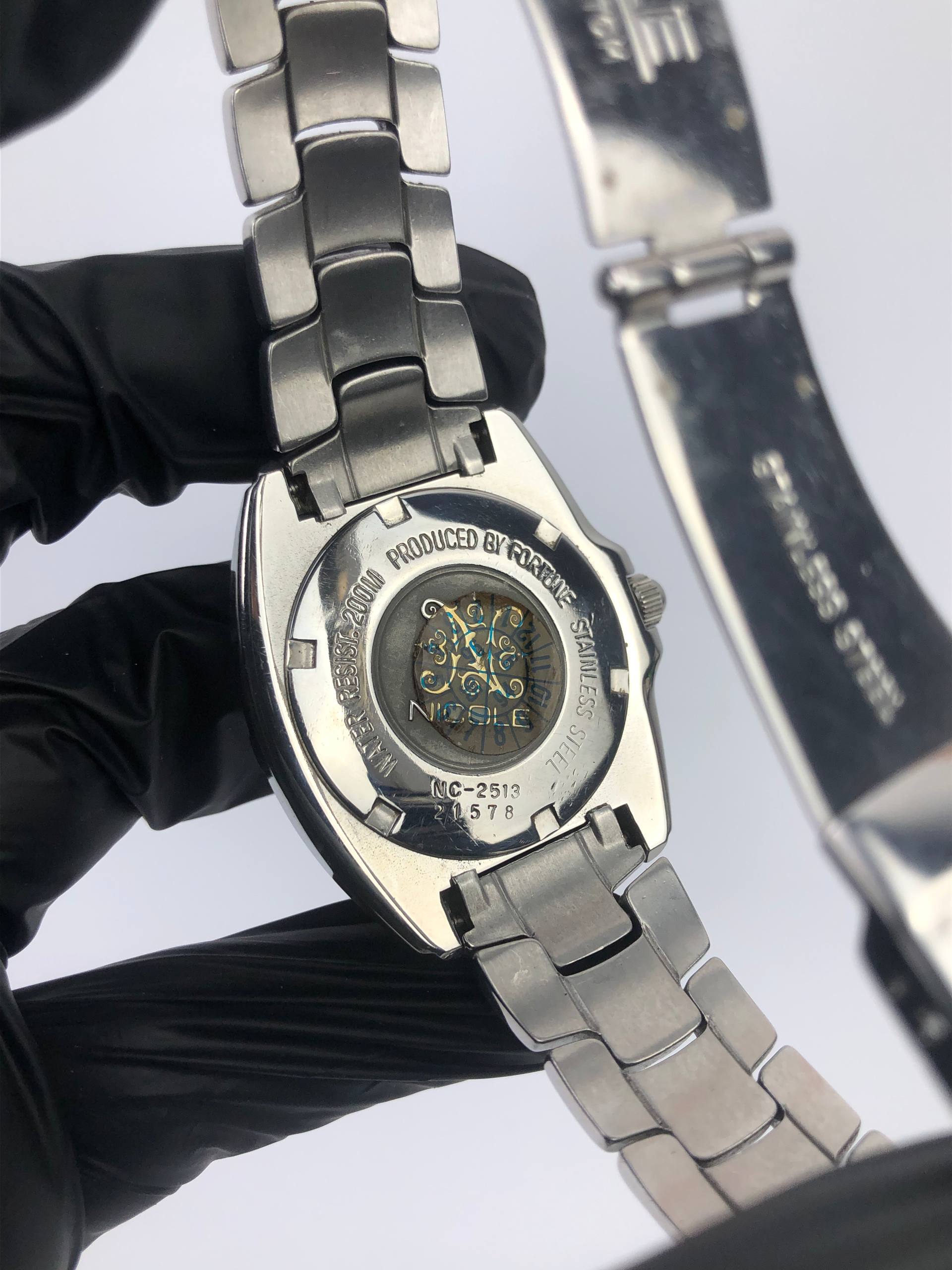 NICOLE SPORTS 200M CREAM DIAL DATE MEN’S WATCH - Gambar 10