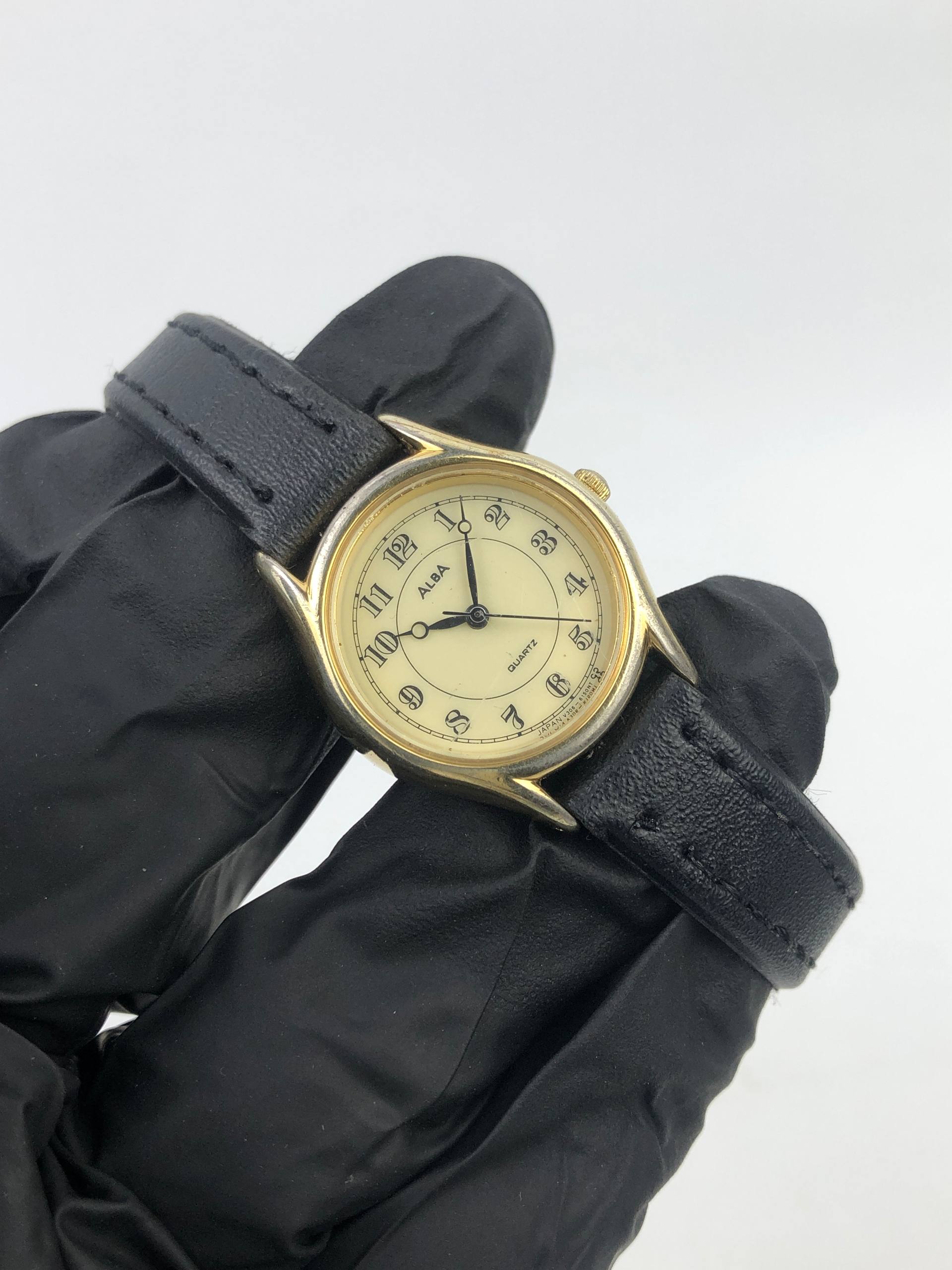ALBA KLASIK LADIES NUMERIK QUARTZ - Gambar 4