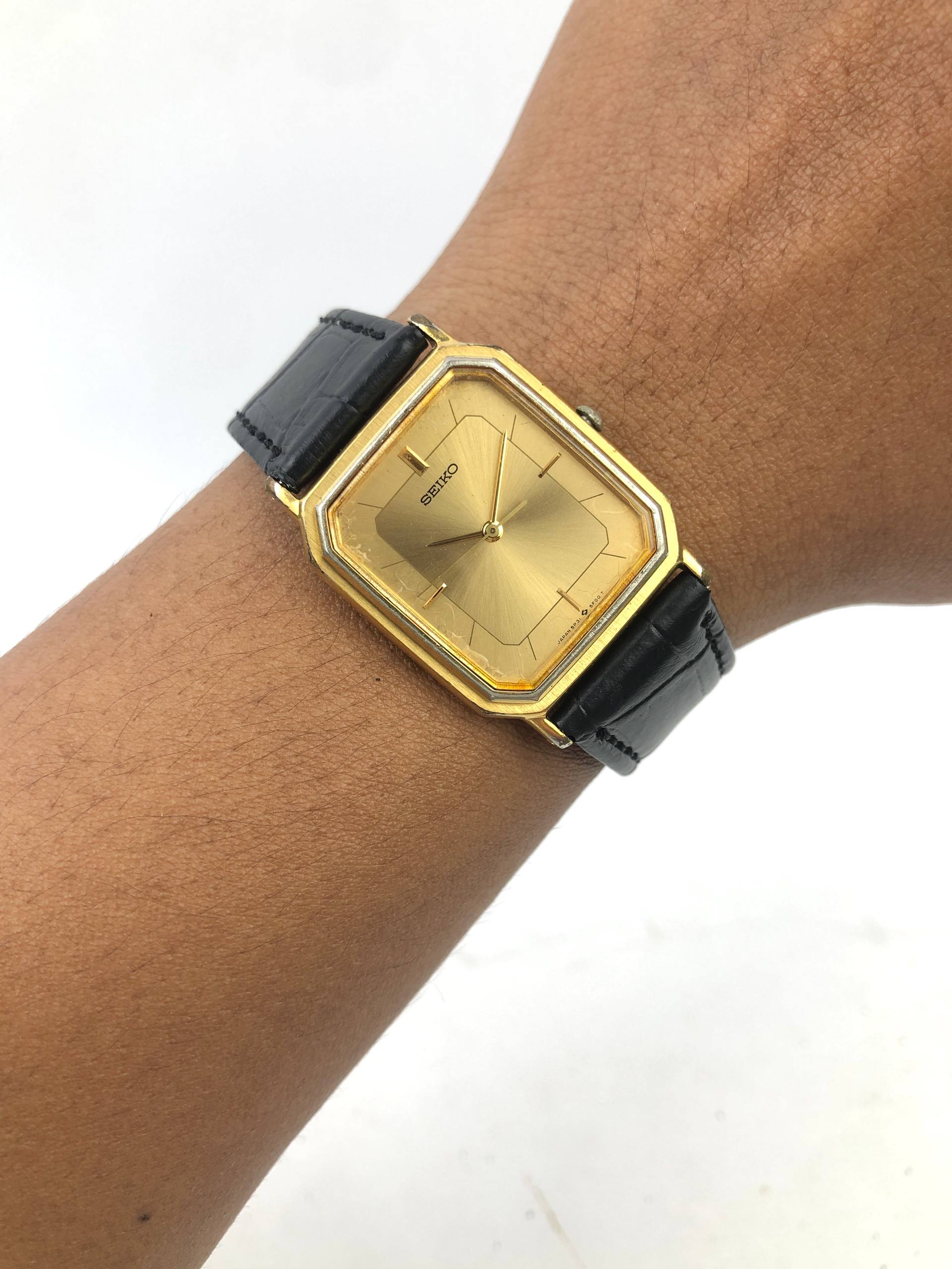 SEIKO 5P31 5D70 TANK MAN SIZE DRESSWATCH