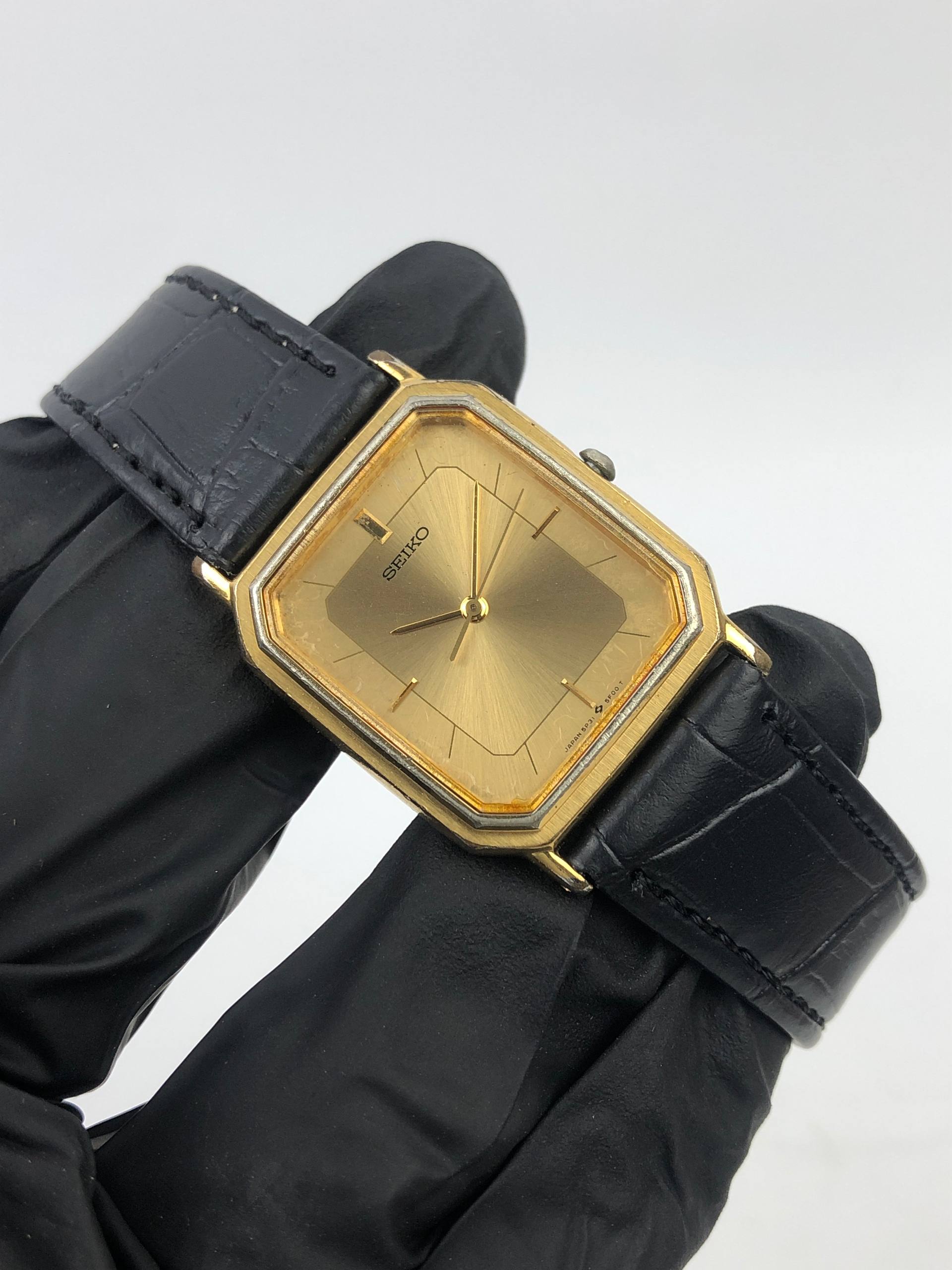 SEIKO 5P31 5D70 TANK MAN SIZE DRESSWATCH - Gambar 4