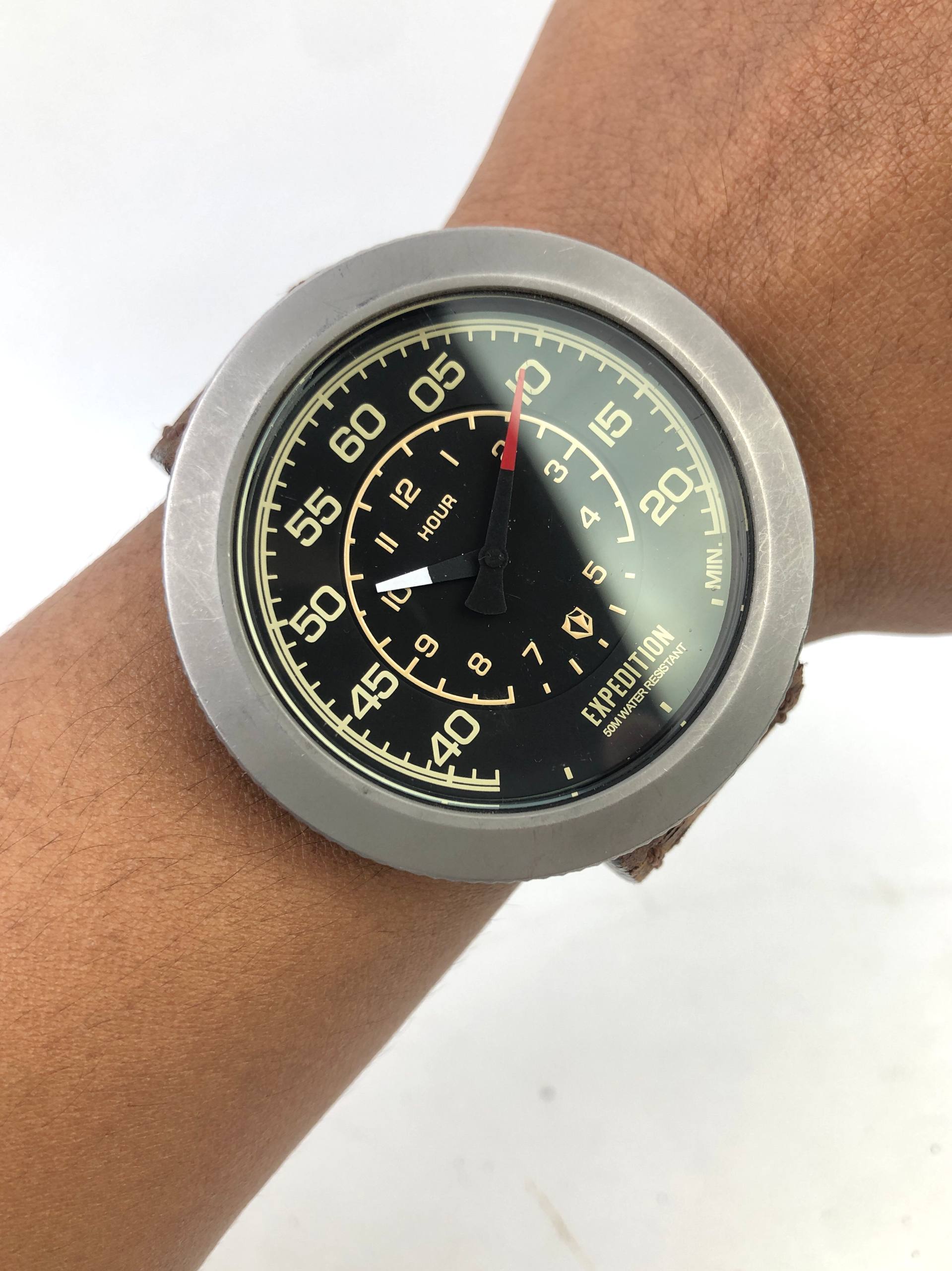 EXPEDITION SPEEDOMETER E6615M QUARTZ ORIGINAL