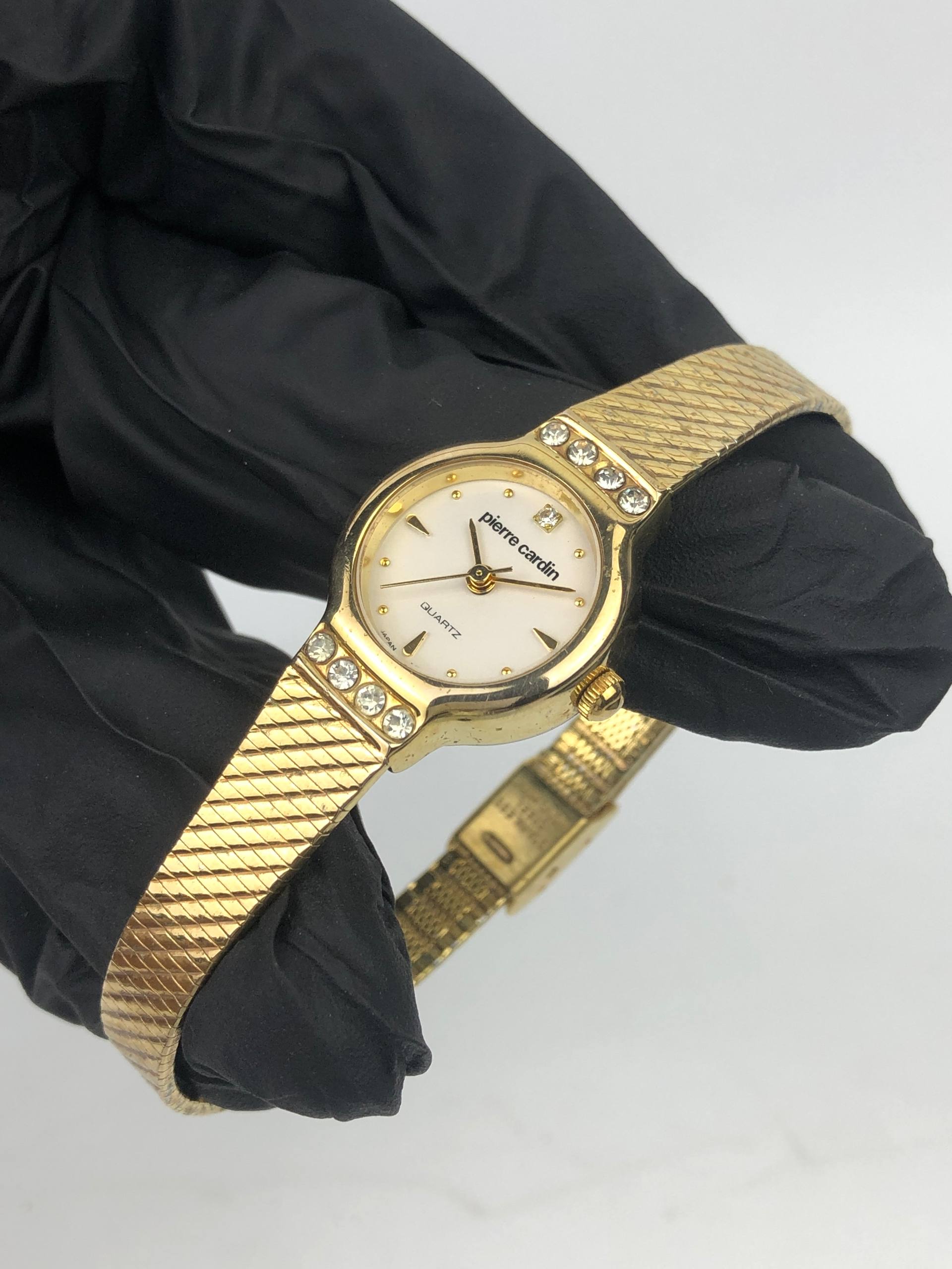 PIERE CARDIN BANGLE LADIES GOLD TONE - Gambar 3