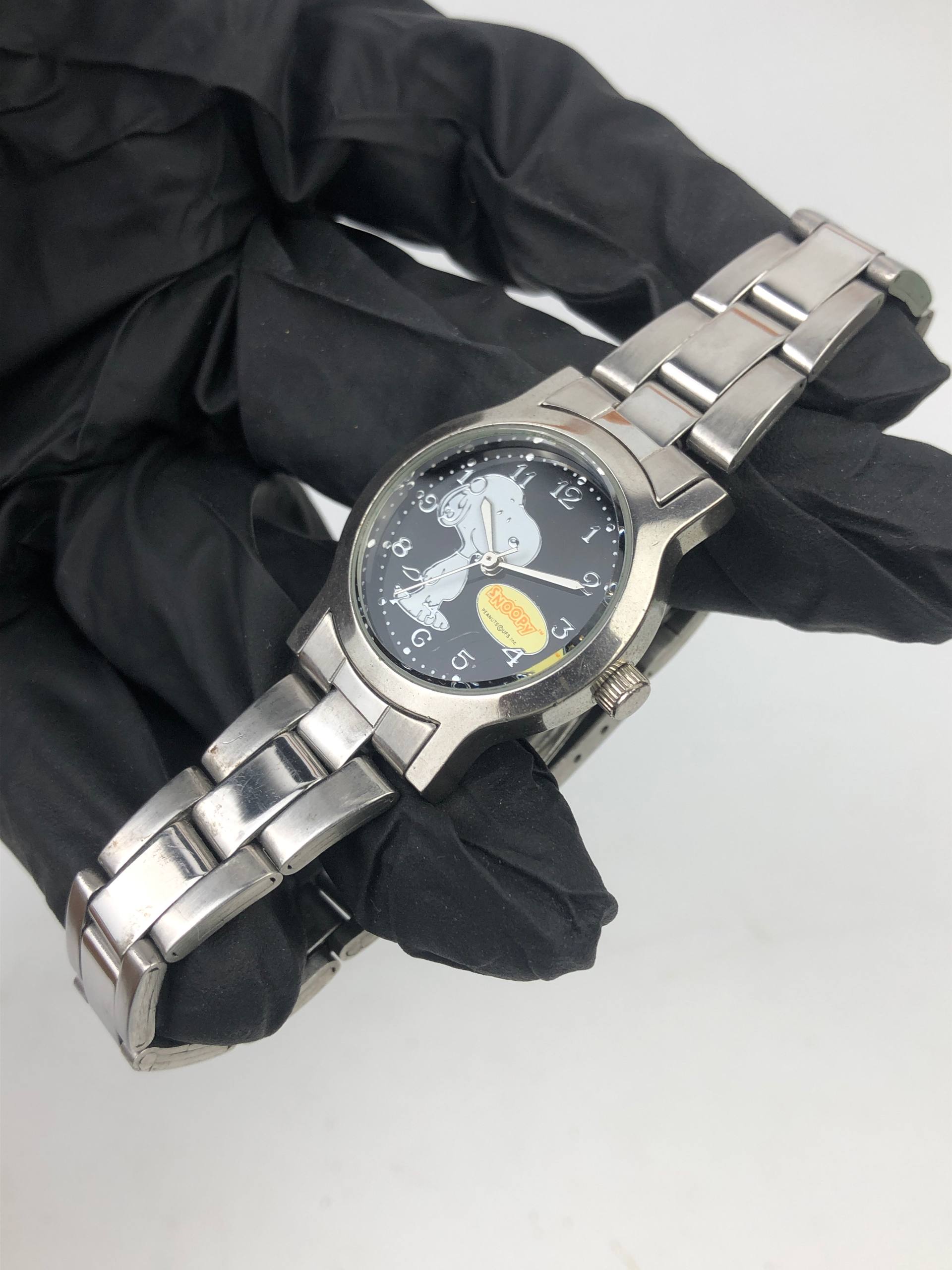 CHARACTER WATCH SNOOPY JAPAN QUARTZ - Gambar 3