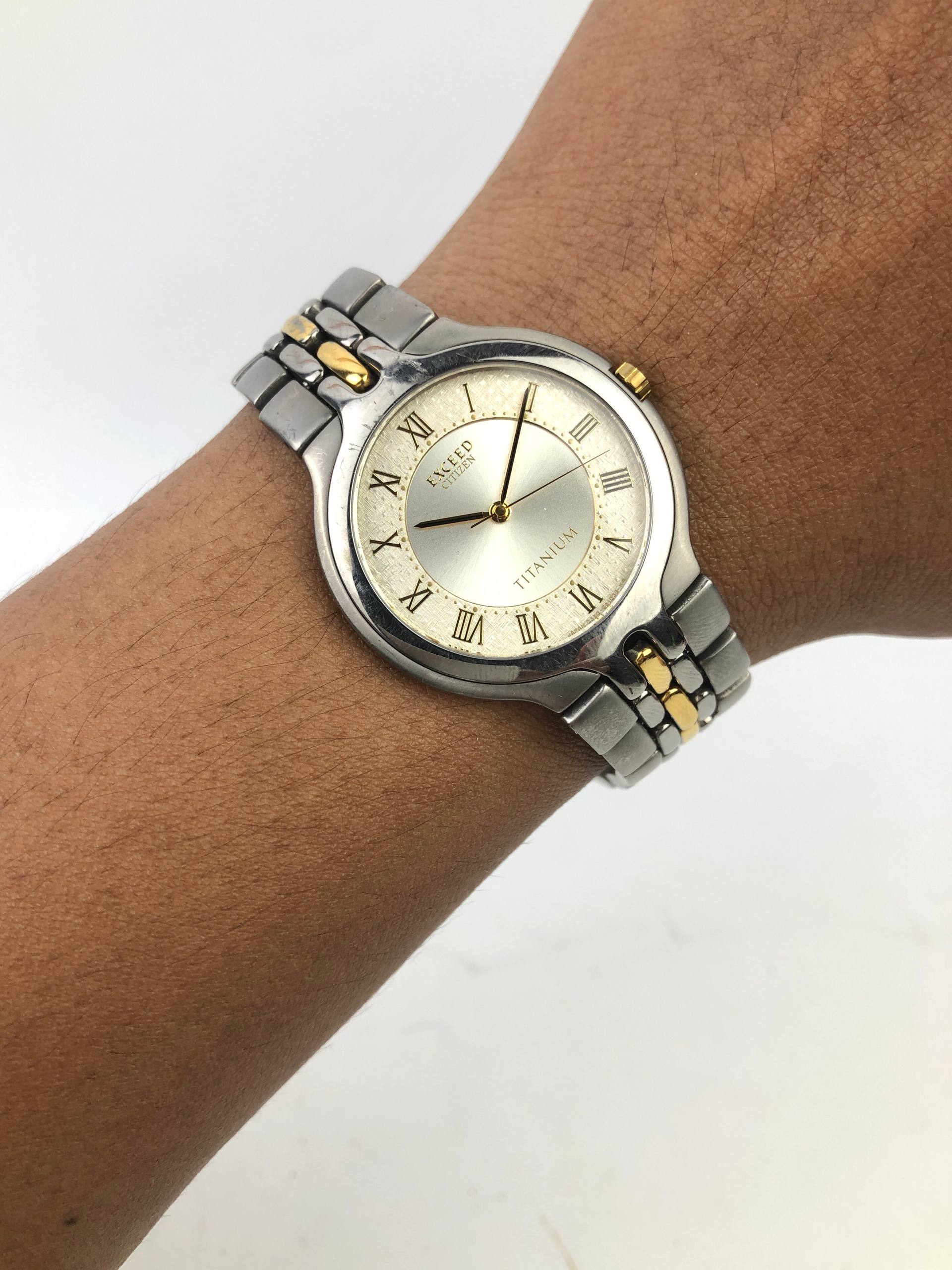 CITIZEN EXCEED ROMAN TITANIUM GUILOCHE DIAL