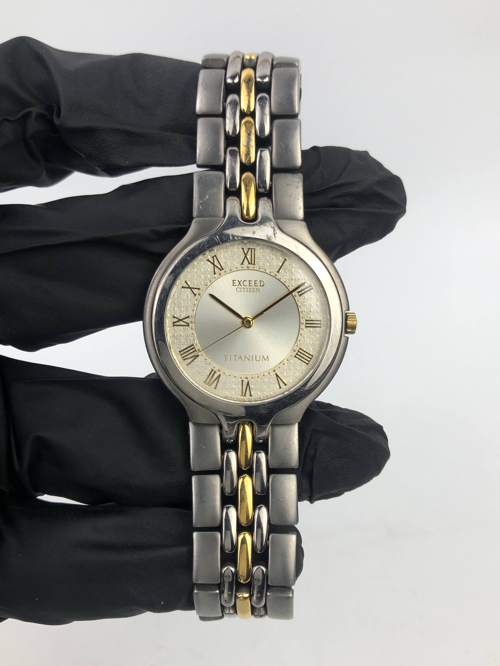 CITIZEN EXCEED ROMAN TITANIUM GUILOCHE DIAL - Gambar 3