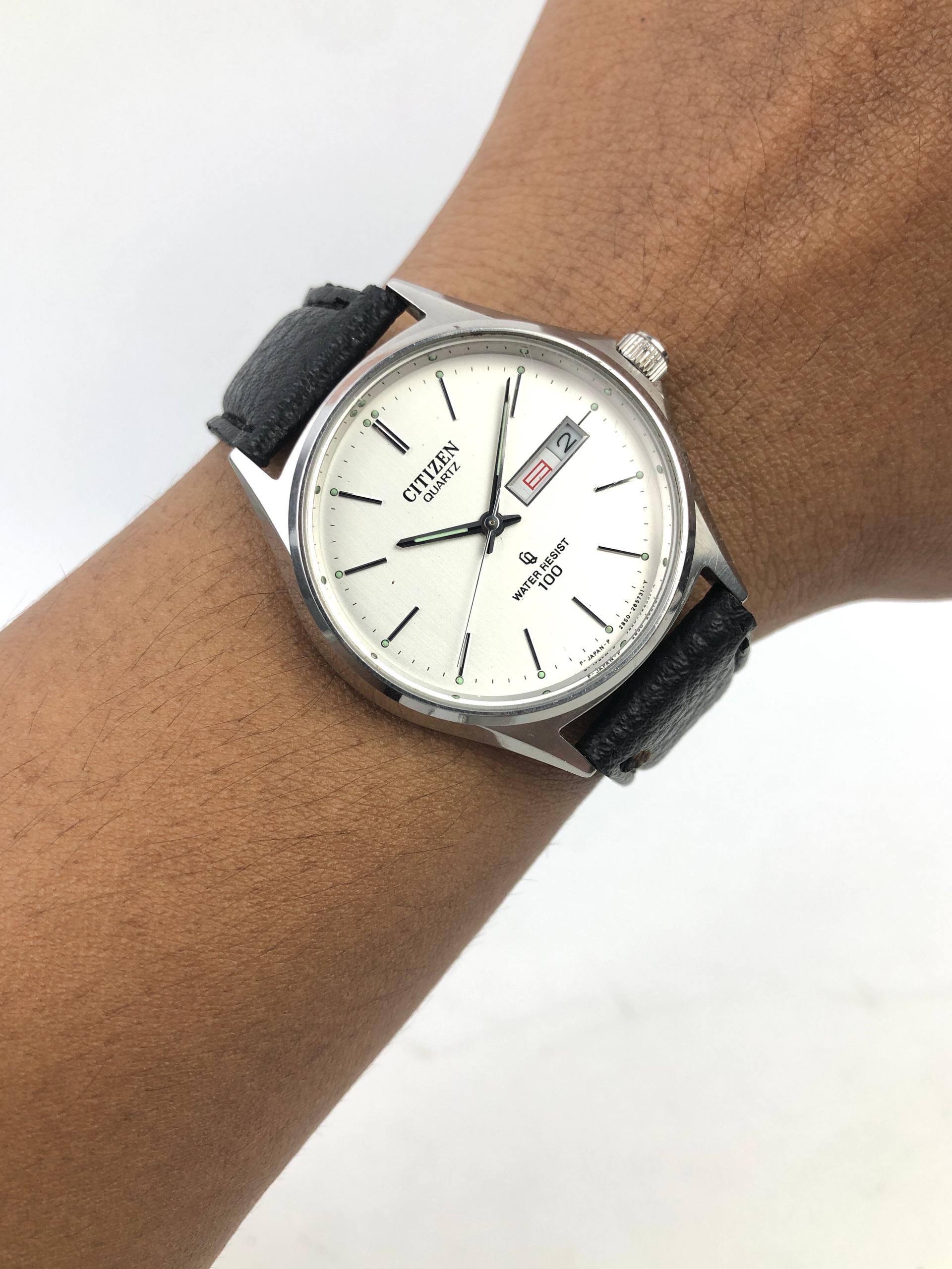 CITIZEN CRYSTON QUARTZ DAYDATE JAPAN