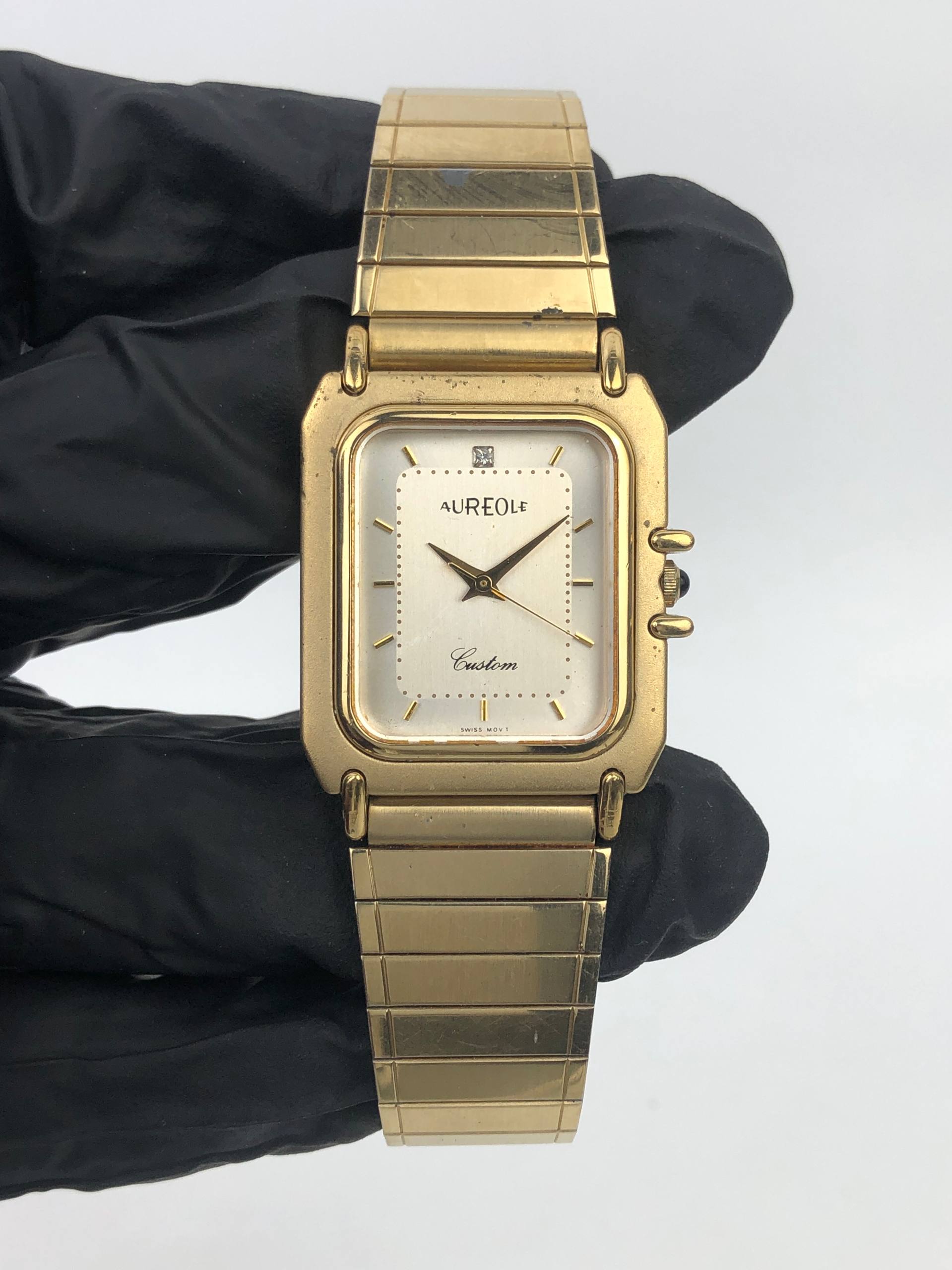 AUREOLE SWISSWATCH SQUARE ALL GOLD QUARTZ - Gambar 2
