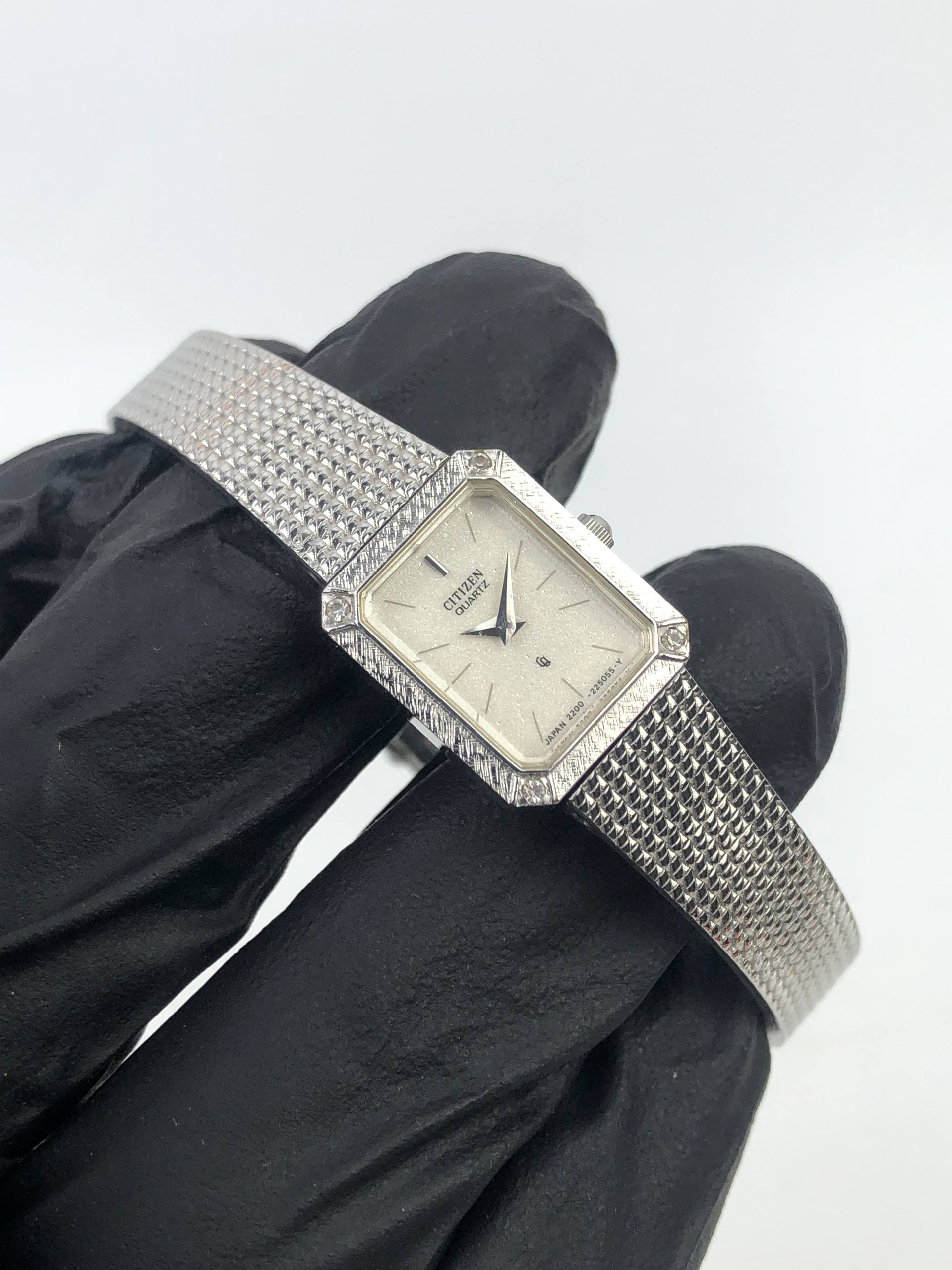 CITIZEN CRYSTON QUARTZ TANK DIAMOND BEZEL ALL ORIGINAL - Gambar 4