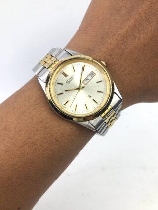 CITIZEN CRYSTON QUARTZ MAN DAYDATE TWOTONE ALL ORIGINAL