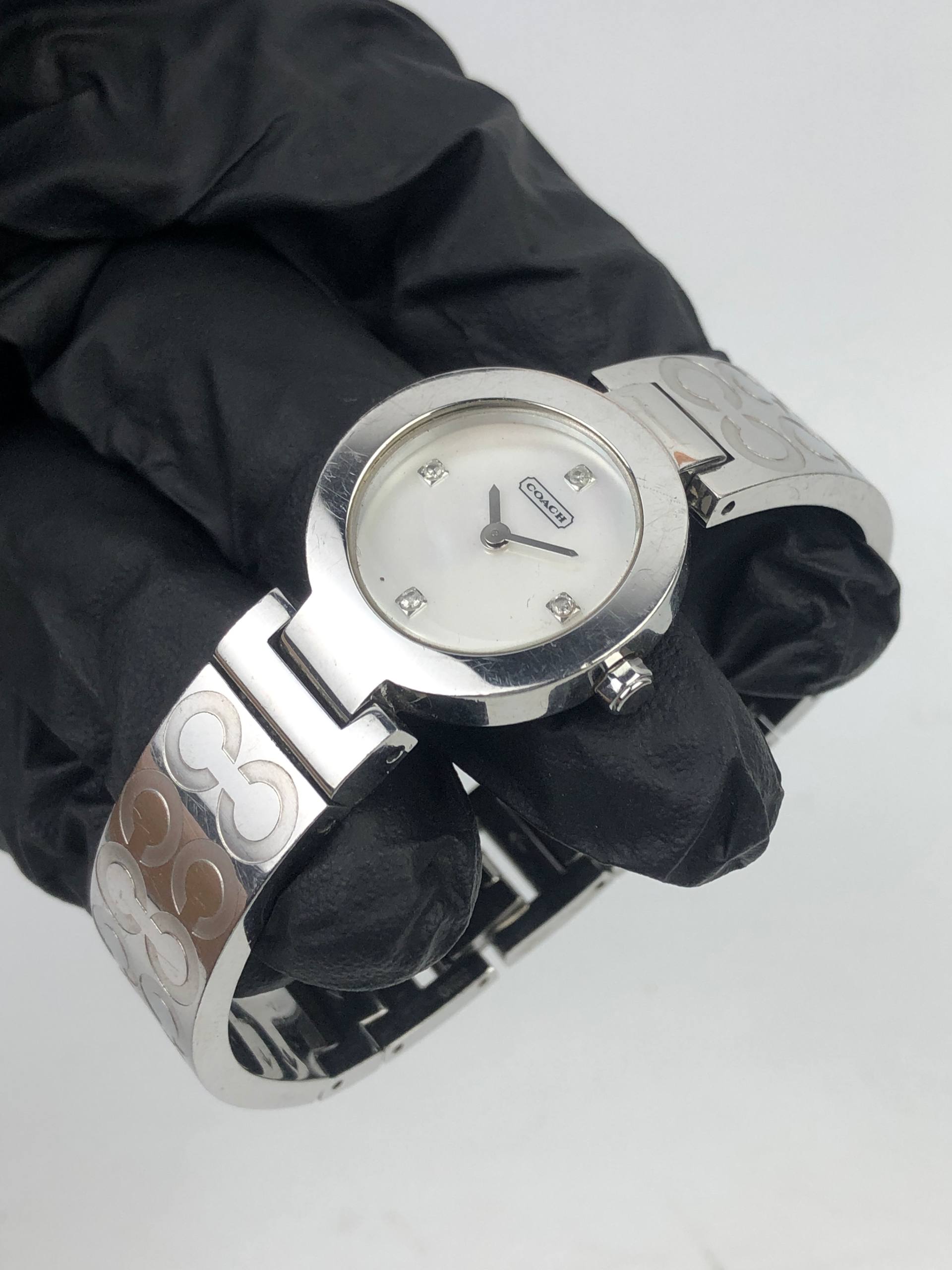 AUTHENTIC COACH SWISSMADE BANGLE DIAMOND INDEX - Gambar 3