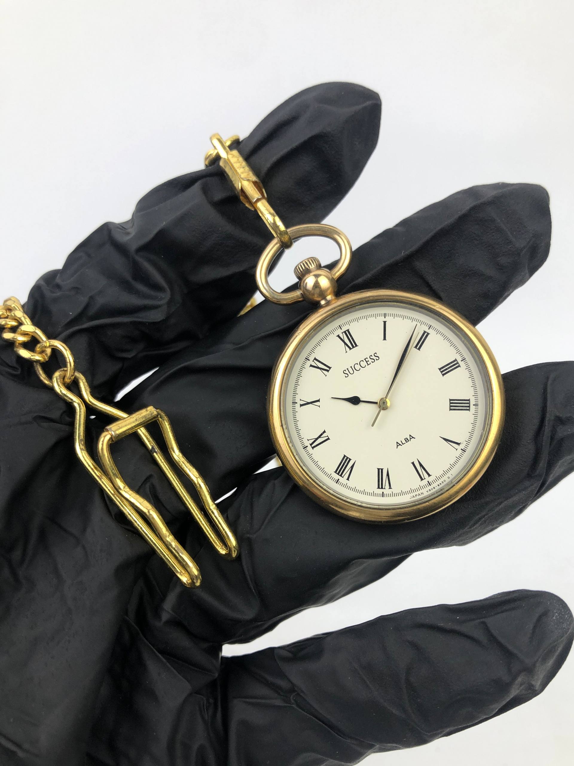 ALBA SUCCES ROMAN DIAL KLASIK QUARTZ - Gambar 4