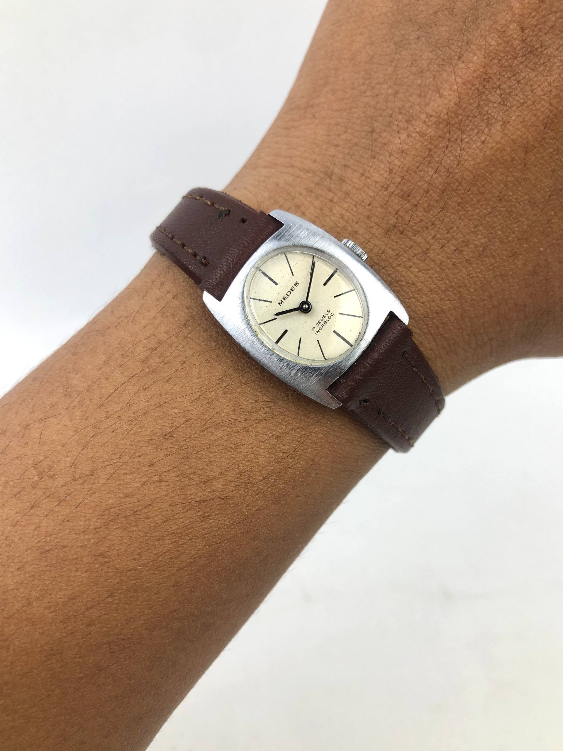 SWISSMADE MEDES VIBTAGE MANUAL