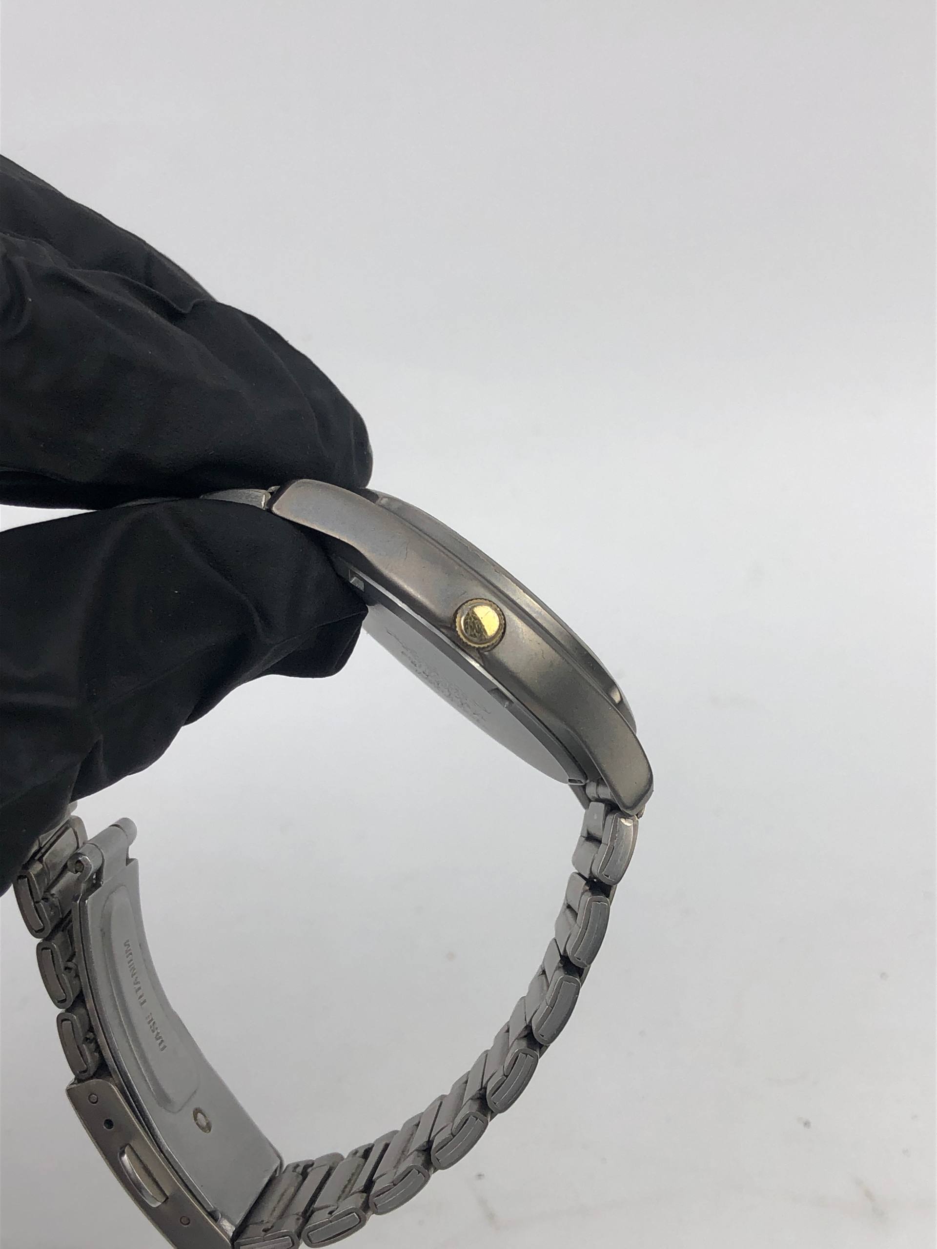 CITIZEN E101 REGUNO SOLAR ECODRIVE TITANIUM - Gambar 5