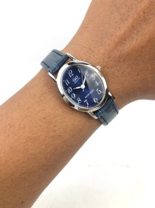 Q&Q QUARTZ JAPAN BLUE OVAL ORIGINAL