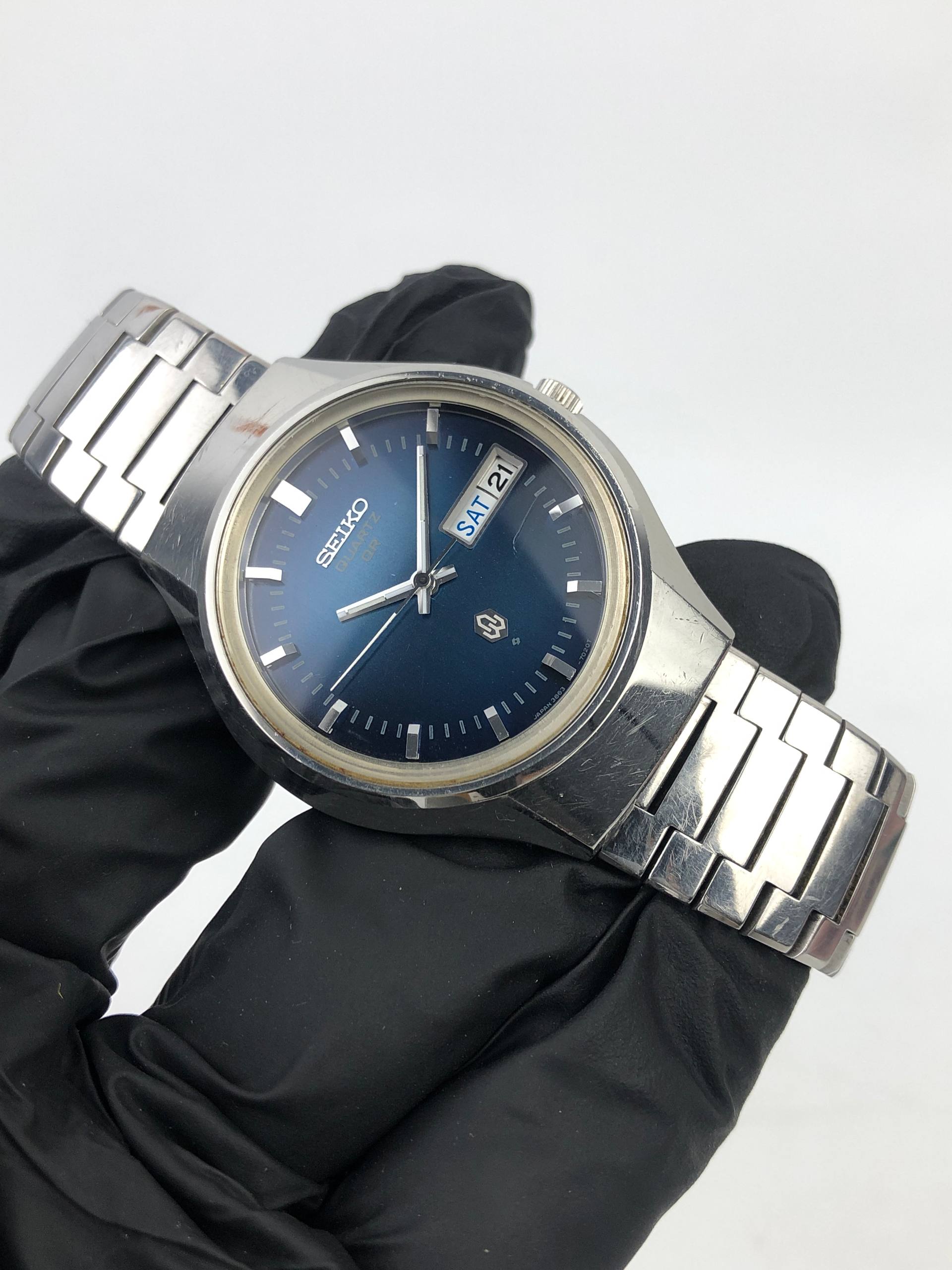 SEIKO QR 3863-7010 BLUE LINEN DIAL ALL ORIGINAL - Gambar 4