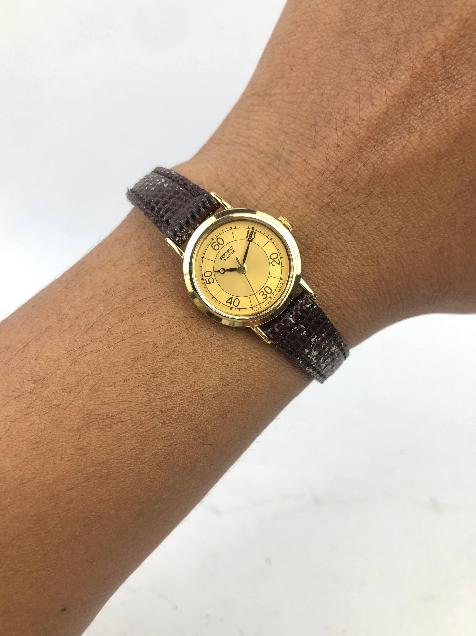 SEIKO 4N01-0301 QUARTZ ALL ORIGINAL