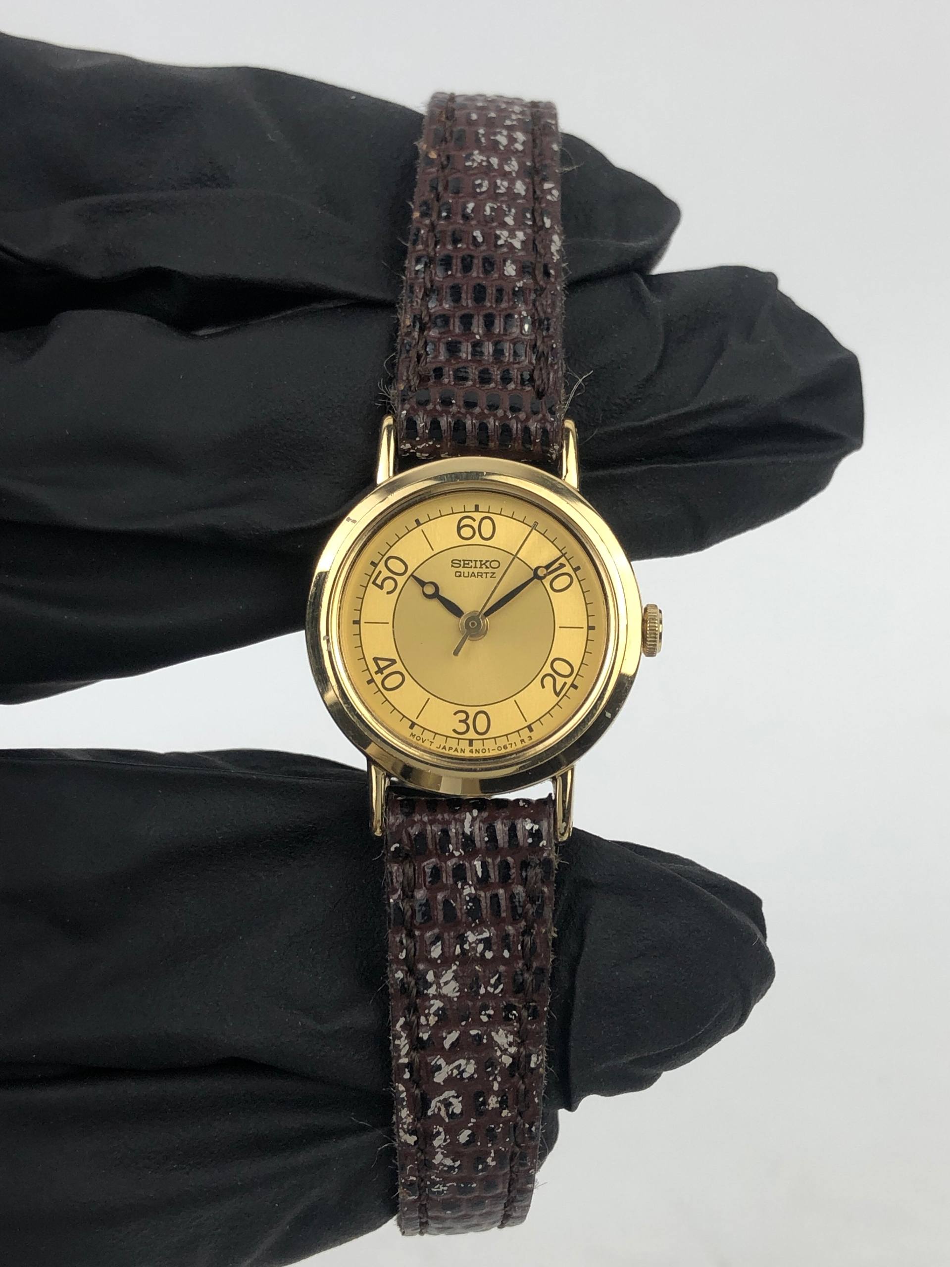 SEIKO 4N01-0301 QUARTZ ALL ORIGINAL - Gambar 2