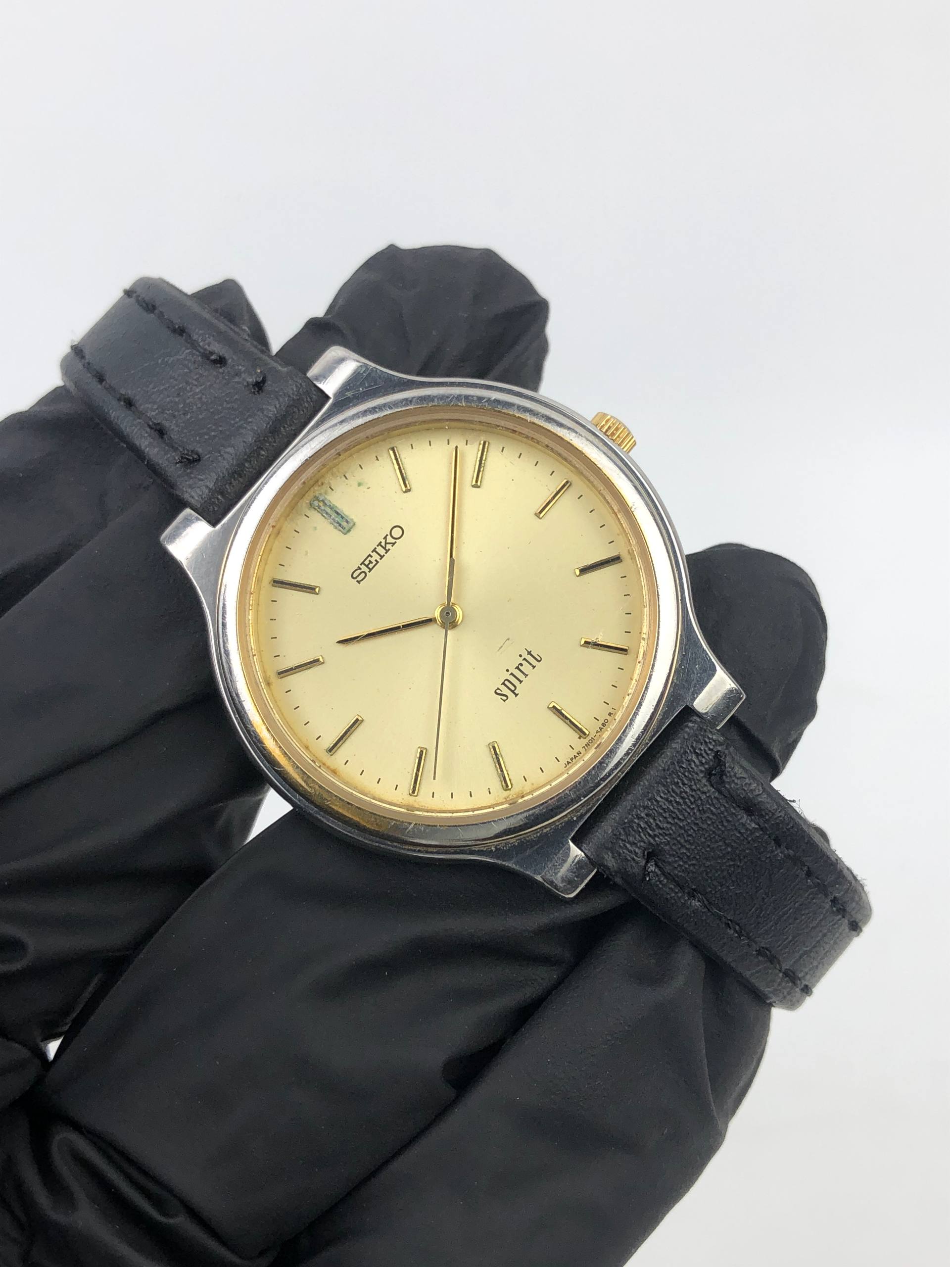SEIKO 7N01-6A70 SPIRIT DRESSWATCH - Gambar 4