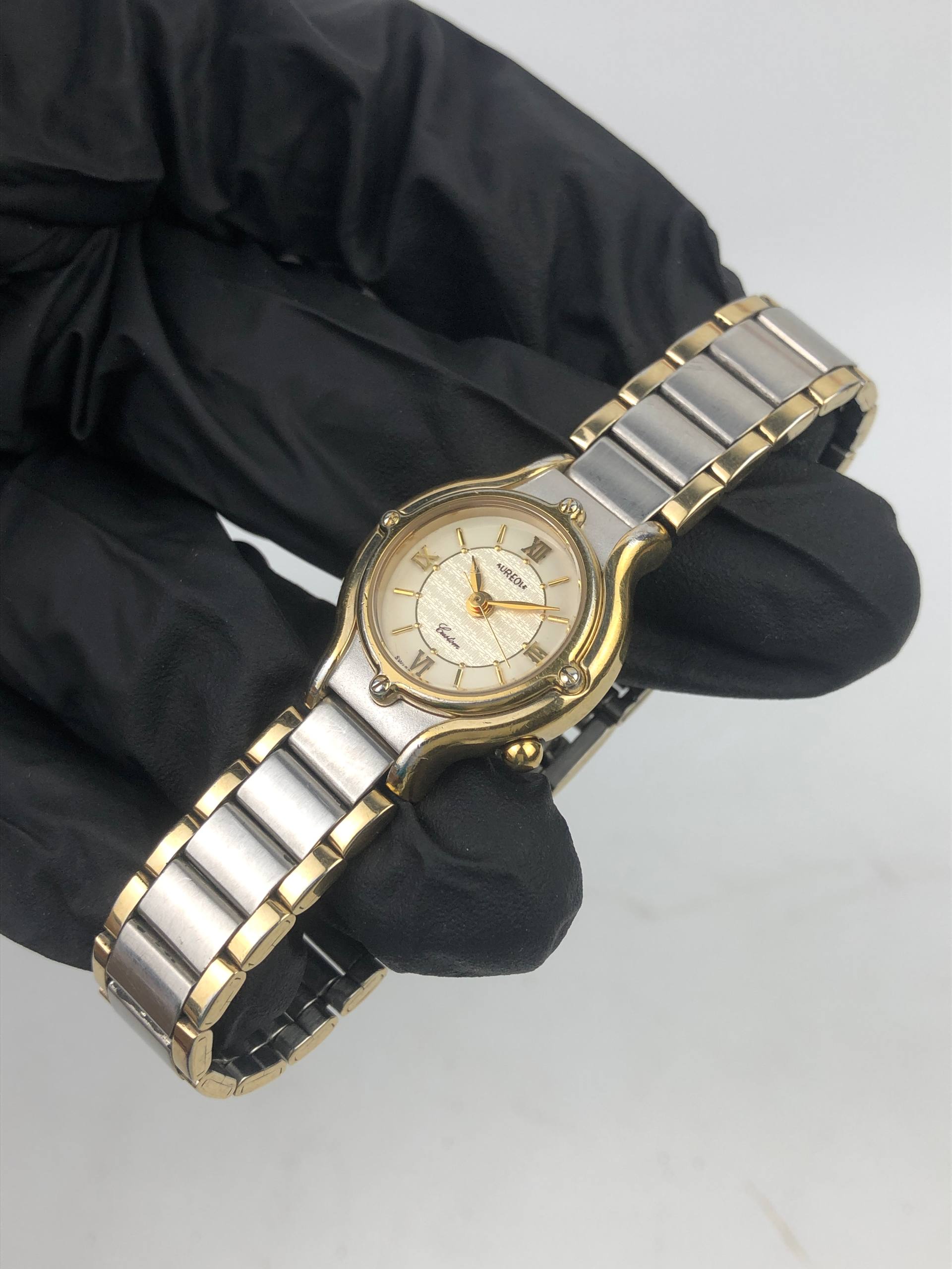 SWISSWATCH AUREOLE GUILOCHE DIAL LADY QUARTZ - Gambar 3