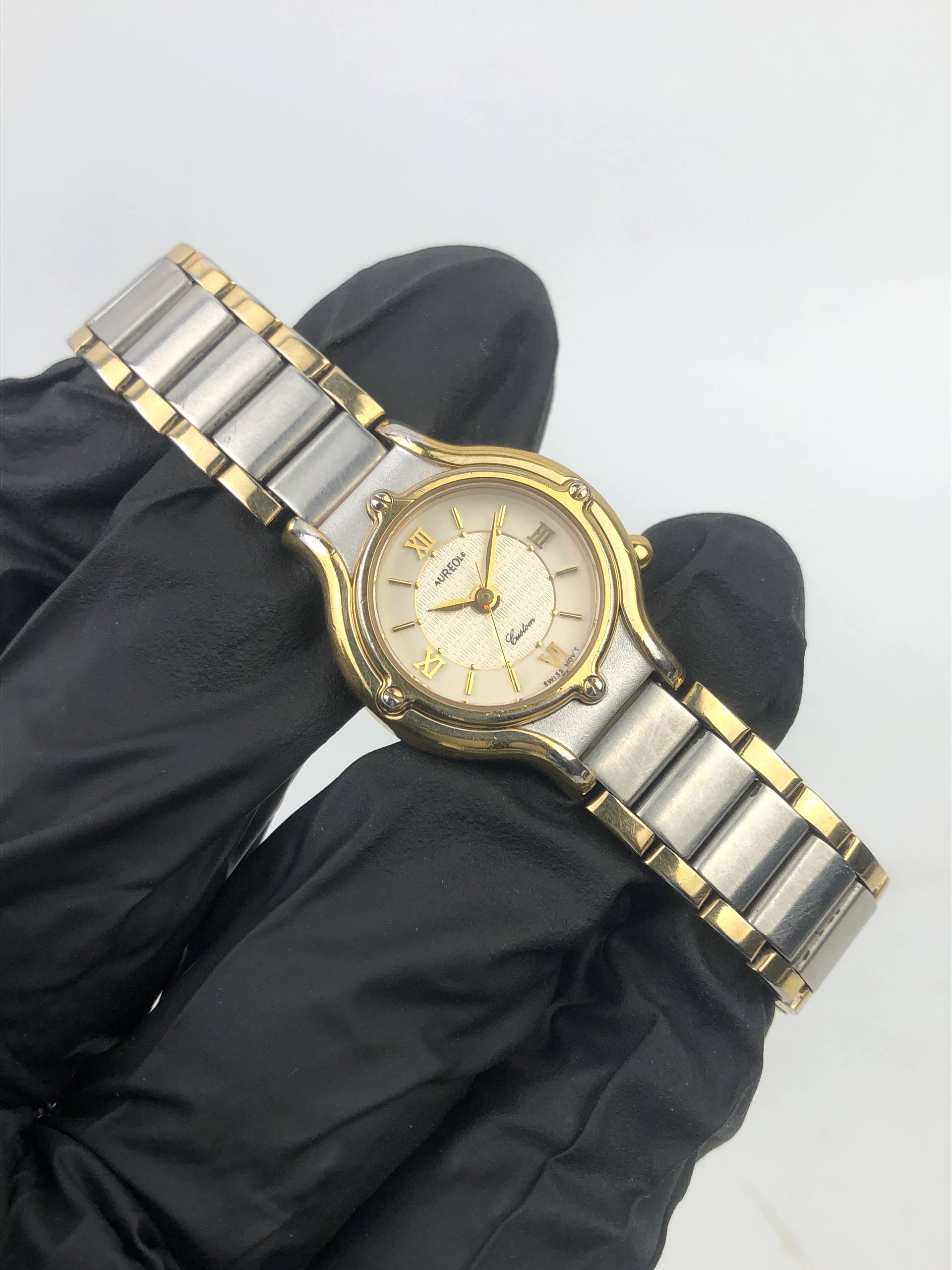 SWISSWATCH AUREOLE GUILOCHE DIAL LADY QUARTZ - Gambar 4