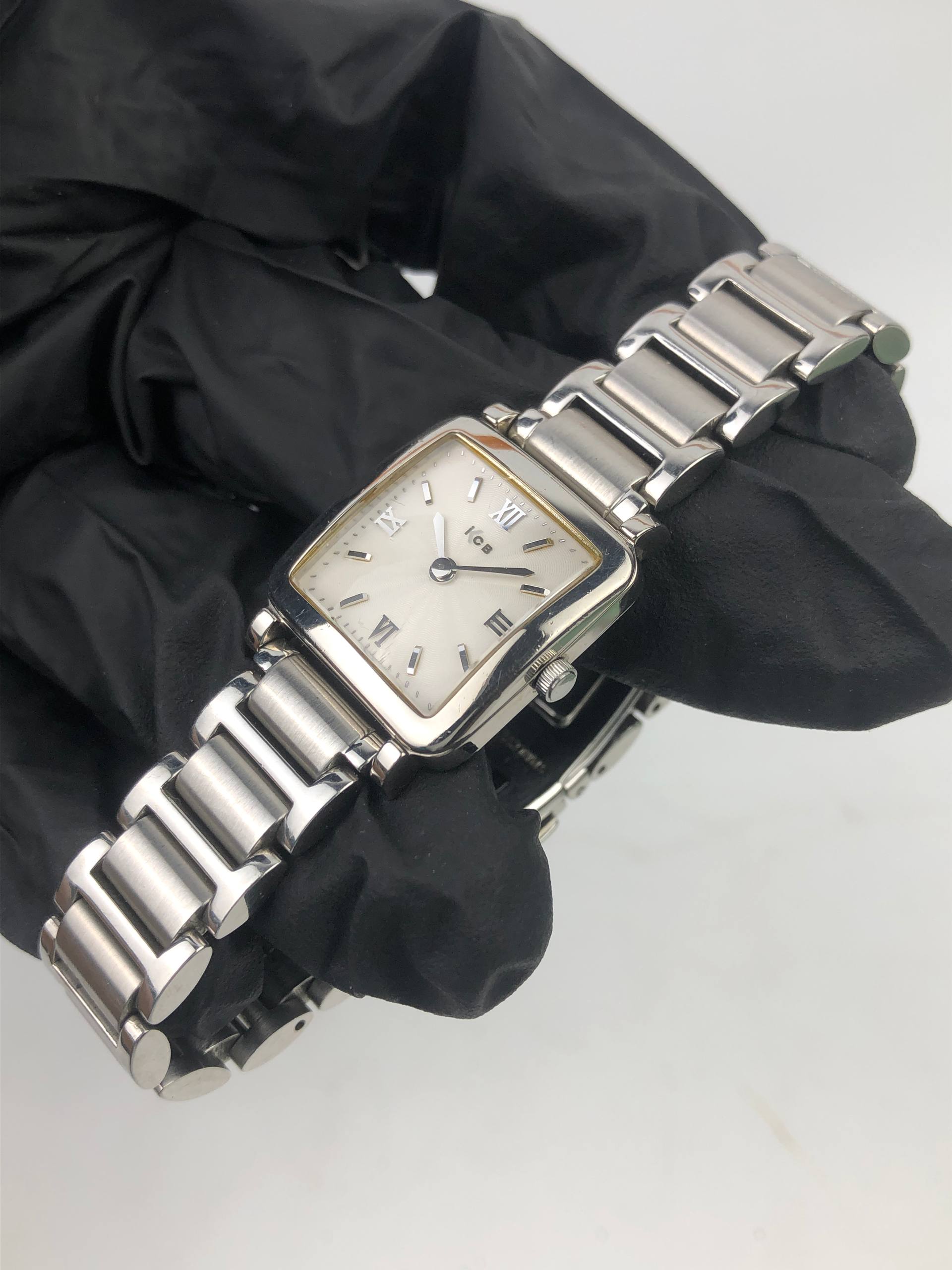 CITIZEN IKCB LADY SQUARE WHITE DIAL - Gambar 3