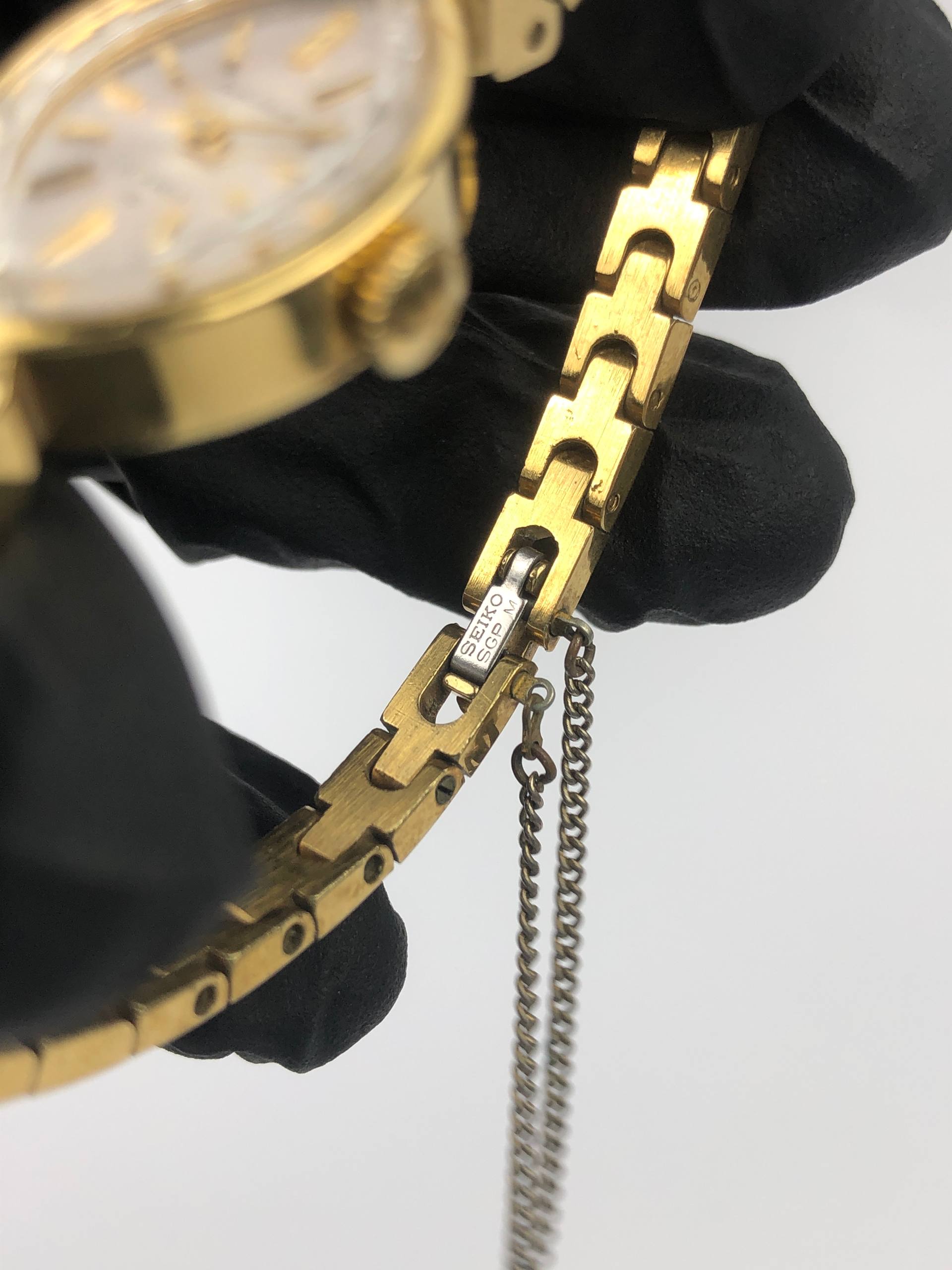 SEIKO SOLAR 10-7001 GOLD CASE BANGLE - Gambar 7