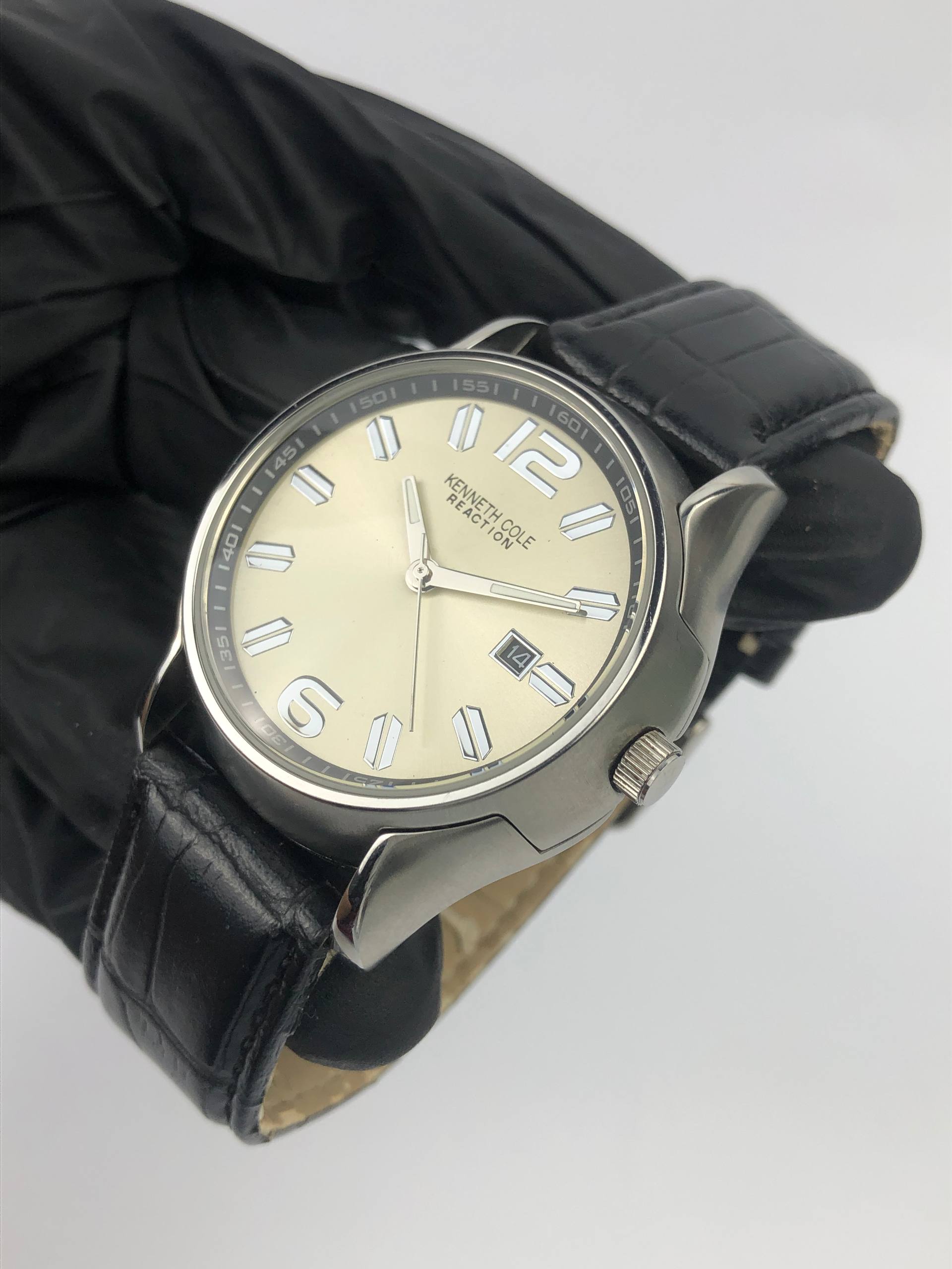 KENNETH COLE REACTION S179-06 QUARTZ ORIGINAL - Gambar 3