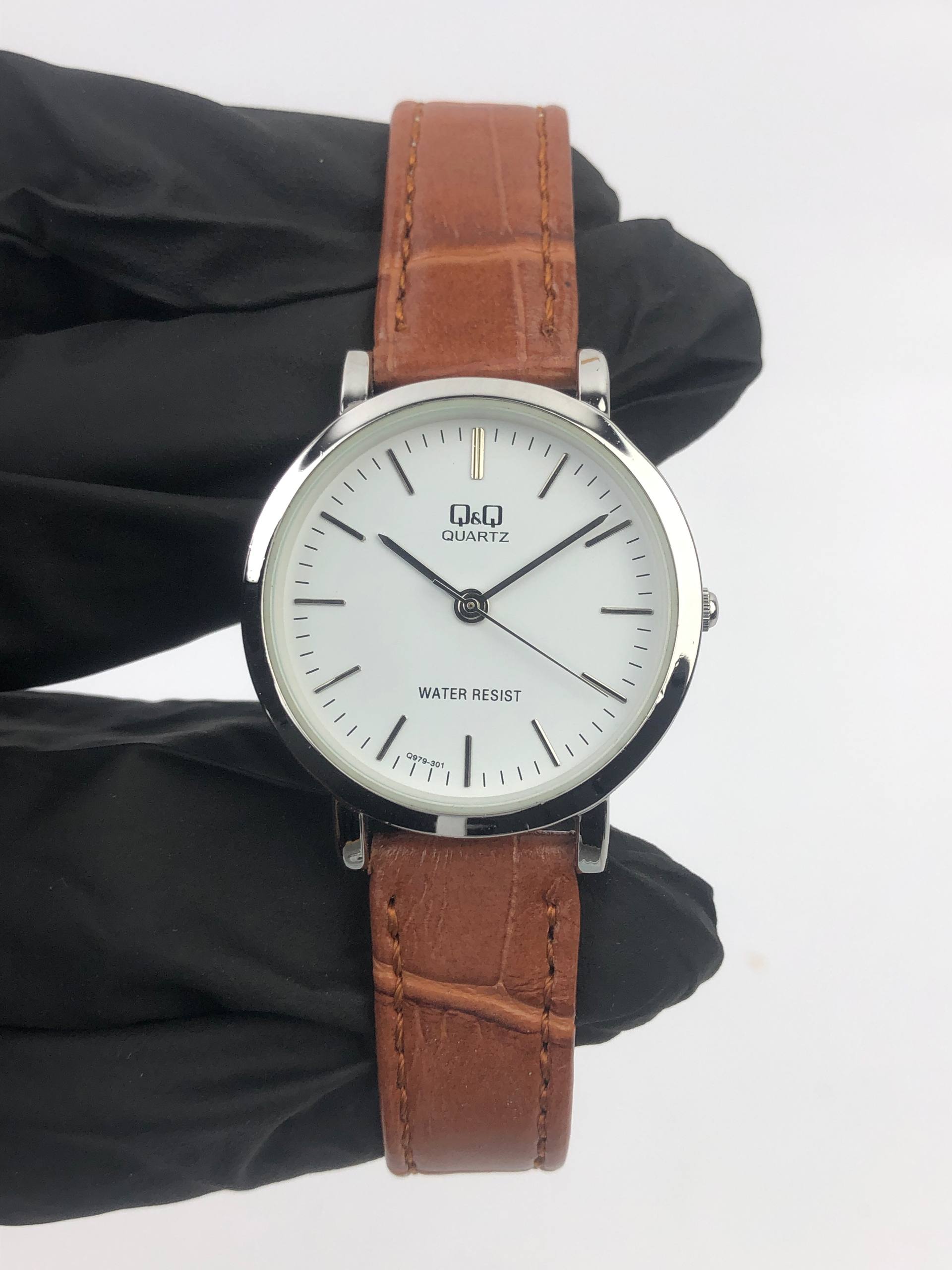 Q&Q JAPAN ANALOG QUARTZ MIDSIZE - Gambar 2